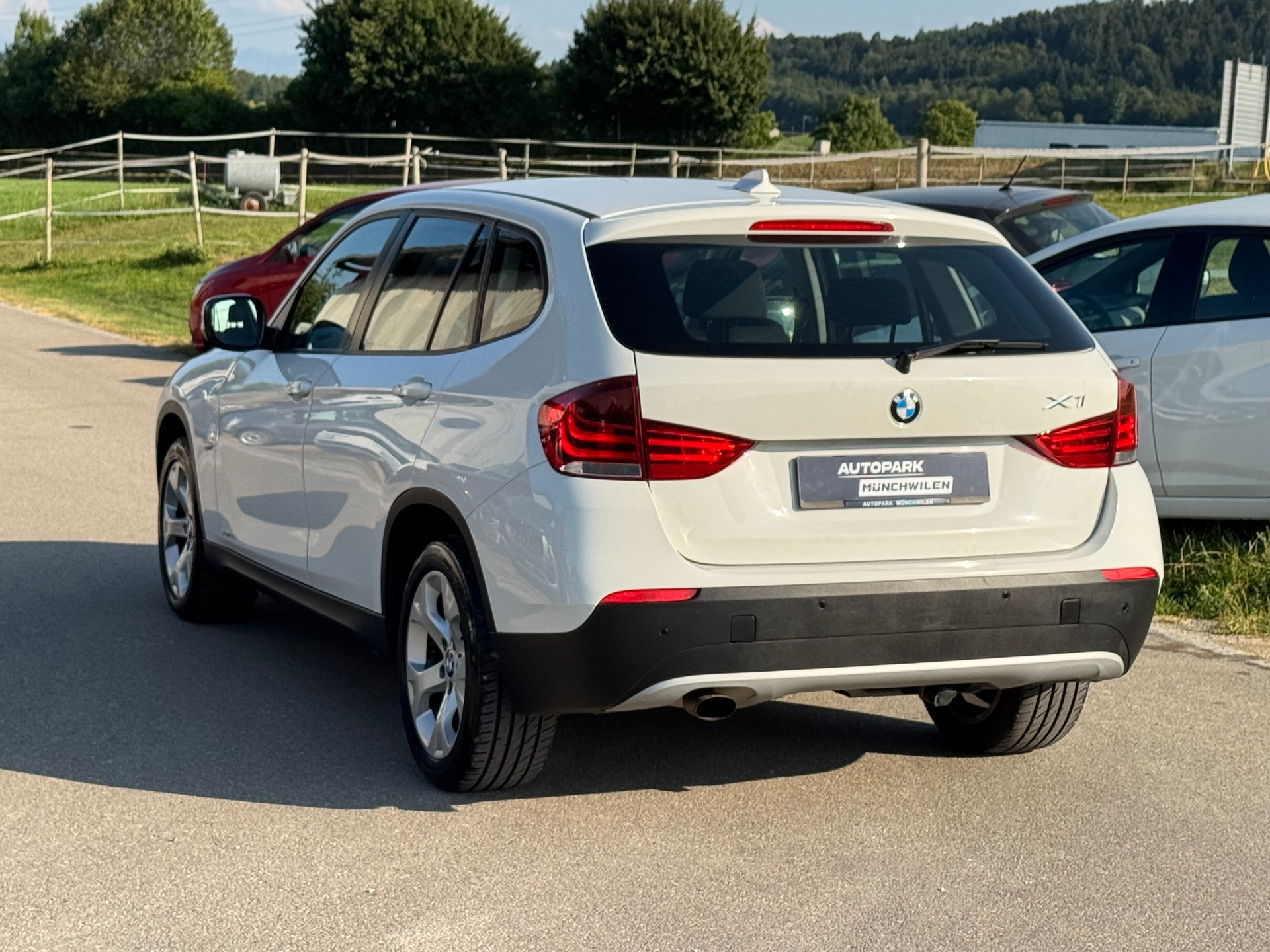 BMW X1 xDrive 18d-image-3