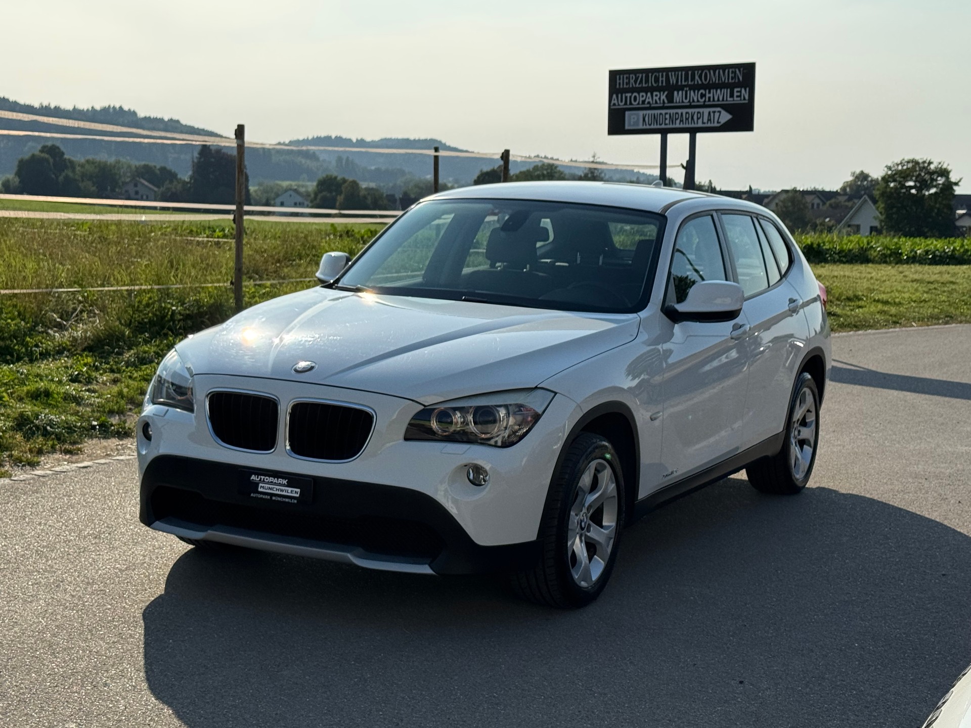 BMW X1 xDrive 18d-image-0