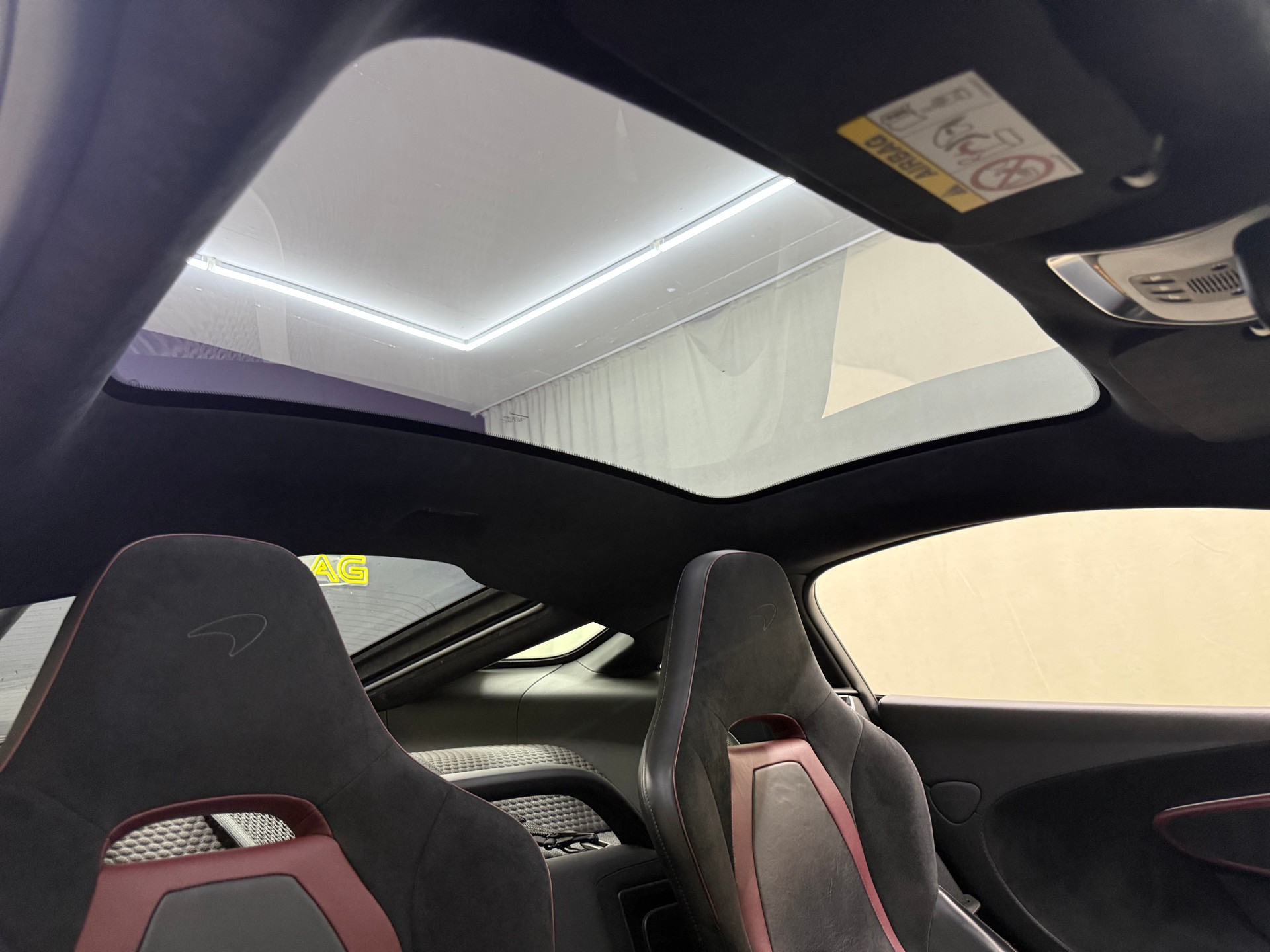McLAREN GT-image-10