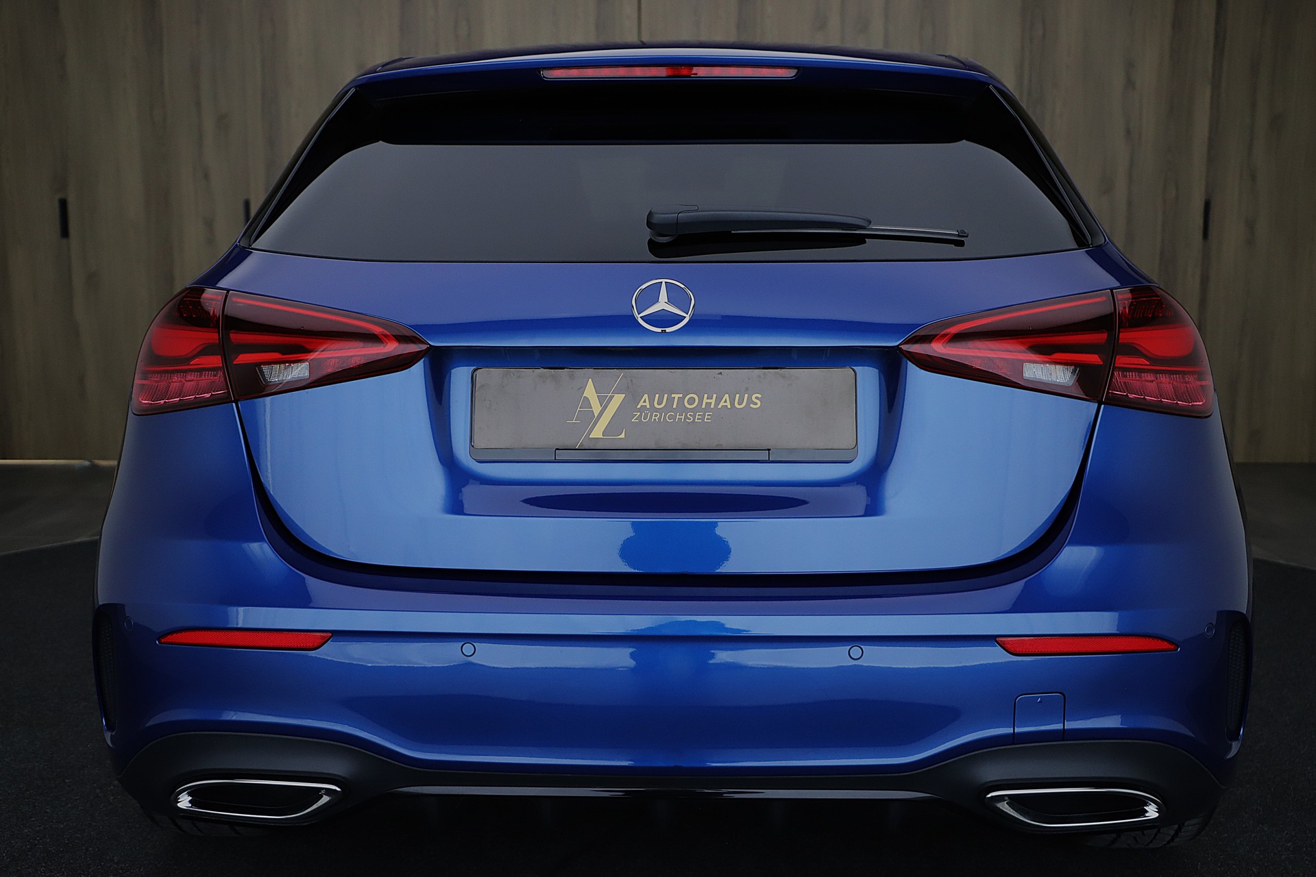 MERCEDES-BENZ A 200 d 8G-DCT AMG Line Advance Plus-image-3