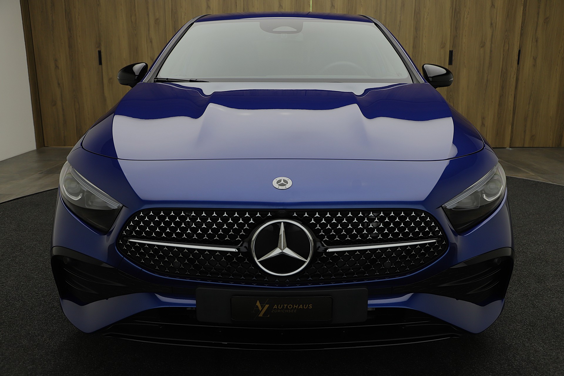 MERCEDES-BENZ A 200 d 8G-DCT AMG Line Advance Plus-image-1