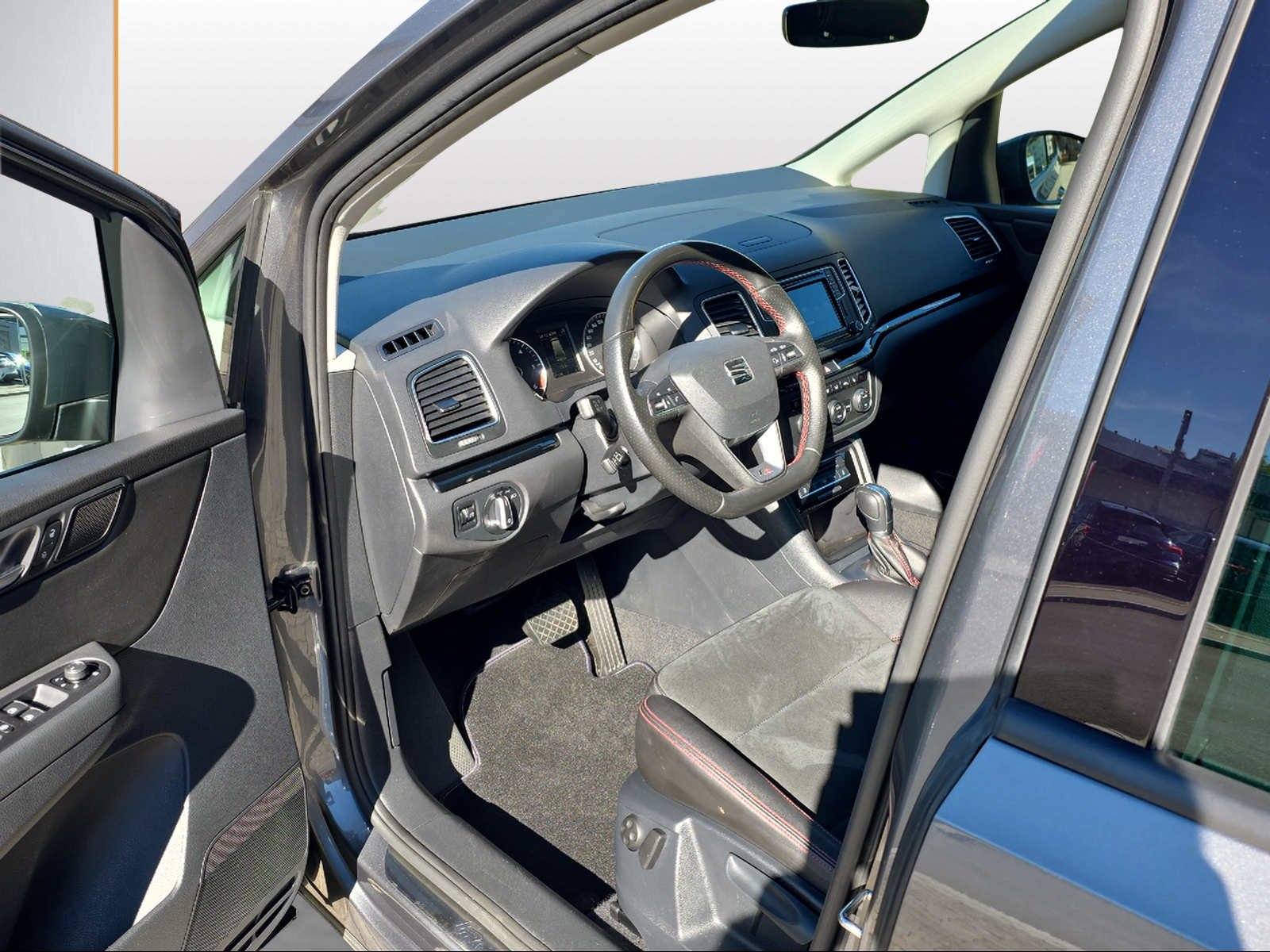 SEAT Alhambra 2.0 TDI FR Line 4Drive-image-5