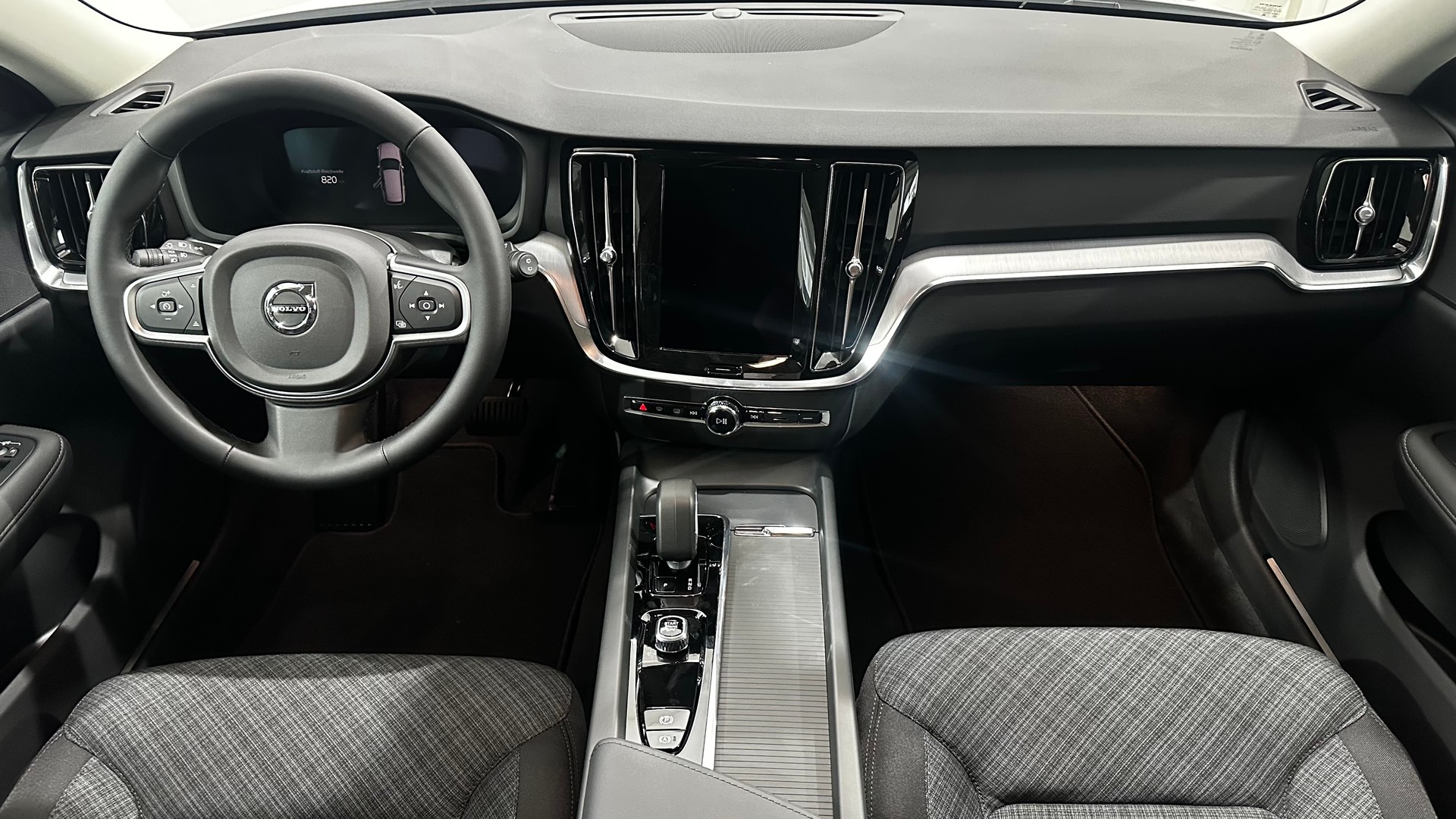 VOLVO V60 2.0 B4 Core-image-4