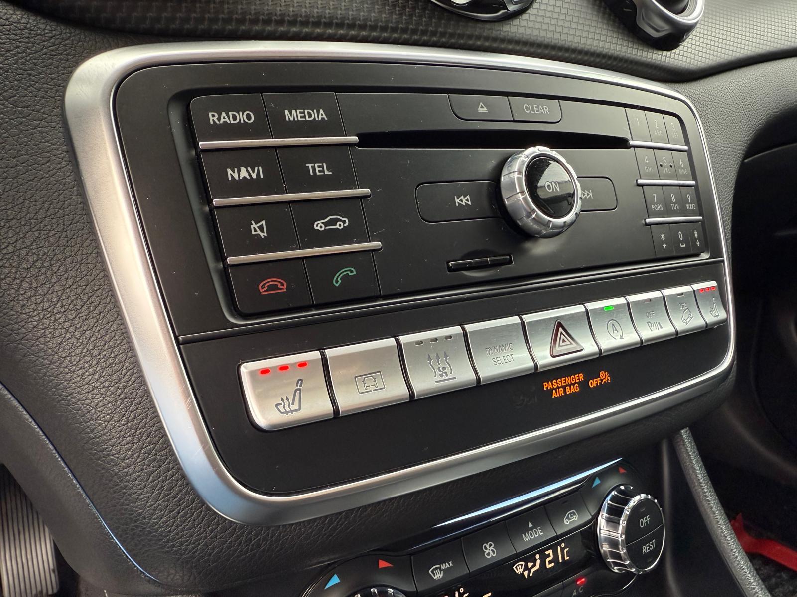 MERCEDES-BENZ GLA 200 d Swiss Star 4m-image-13