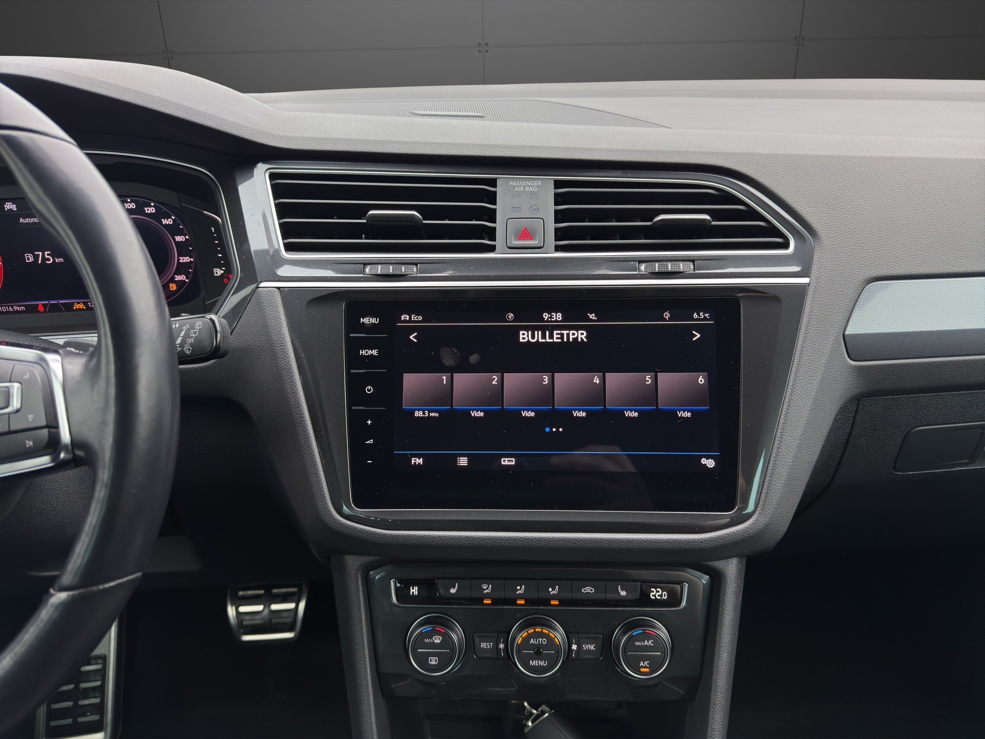 VW Tiguan 2.0TSI R-Line Highline 4Motion DSG-image-12