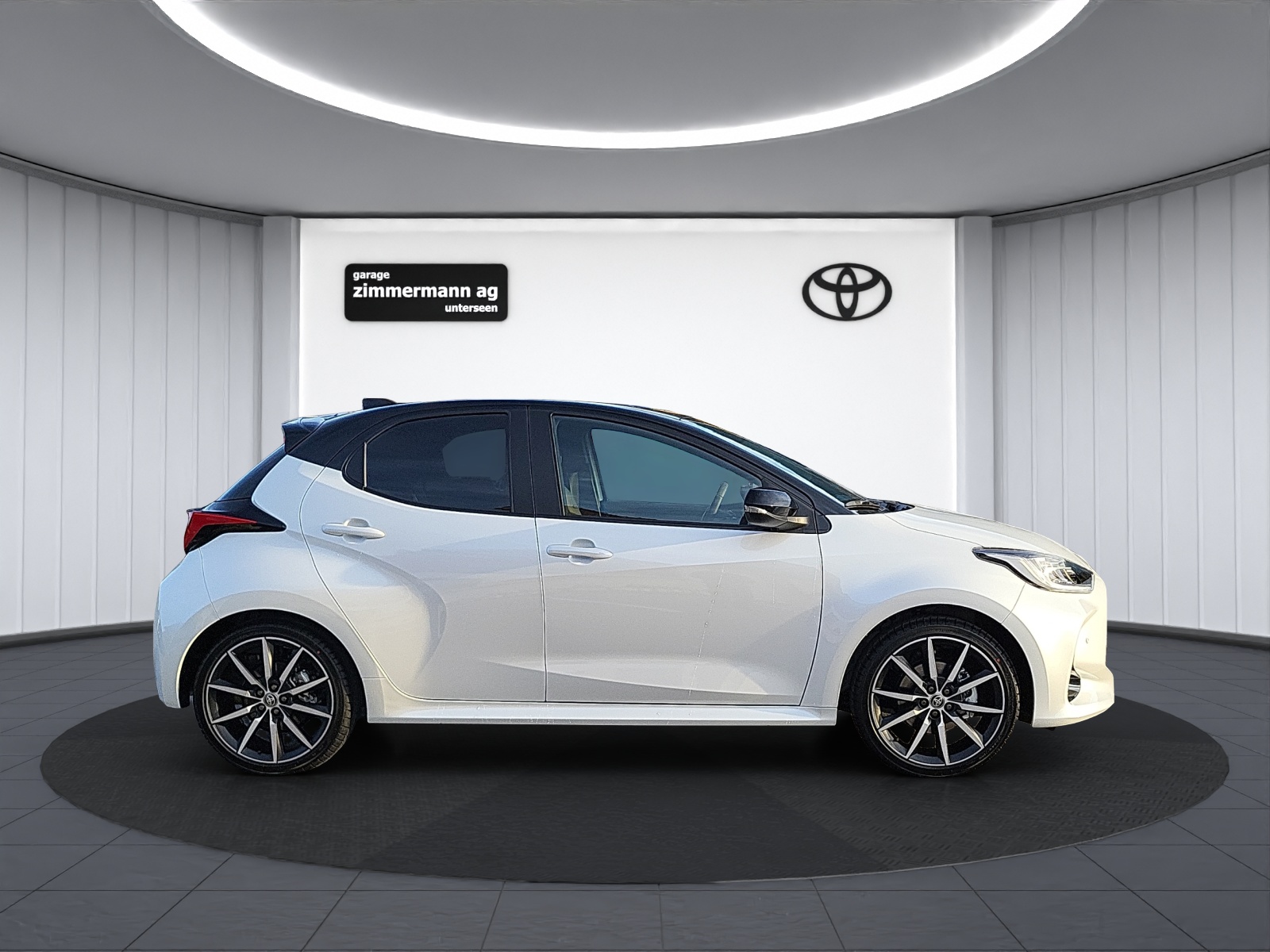 TOYOTA Yaris 1.5 VVT-i HSD GR Sport-image-4