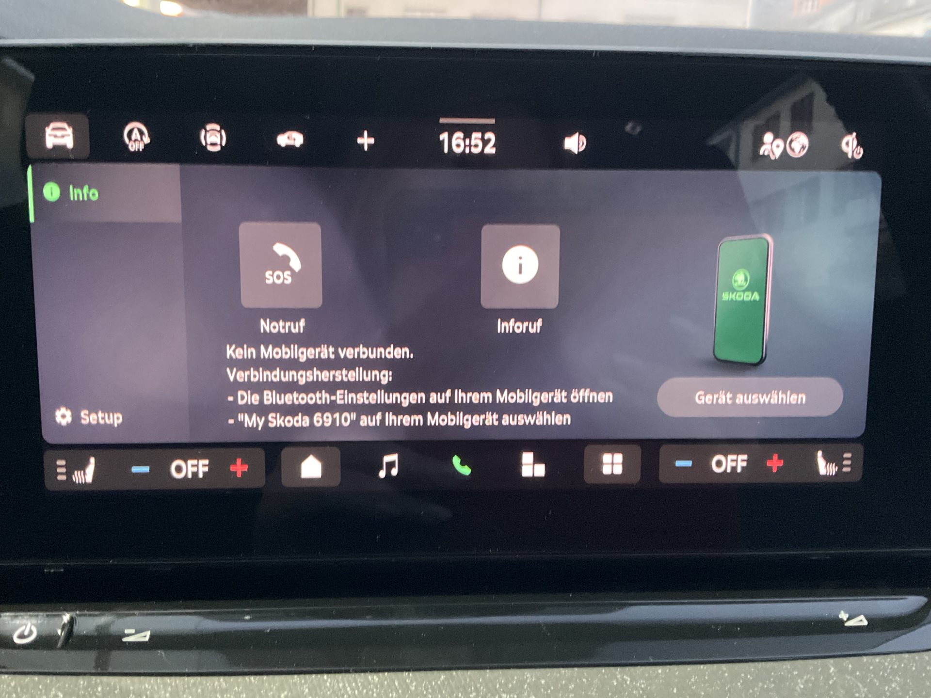 SKODA Octavia Combi 1.5 TSI mHEV 110 kW Selection *** ANHÄNGERKUPPLUNG & PANORAMADACH ***-image-15