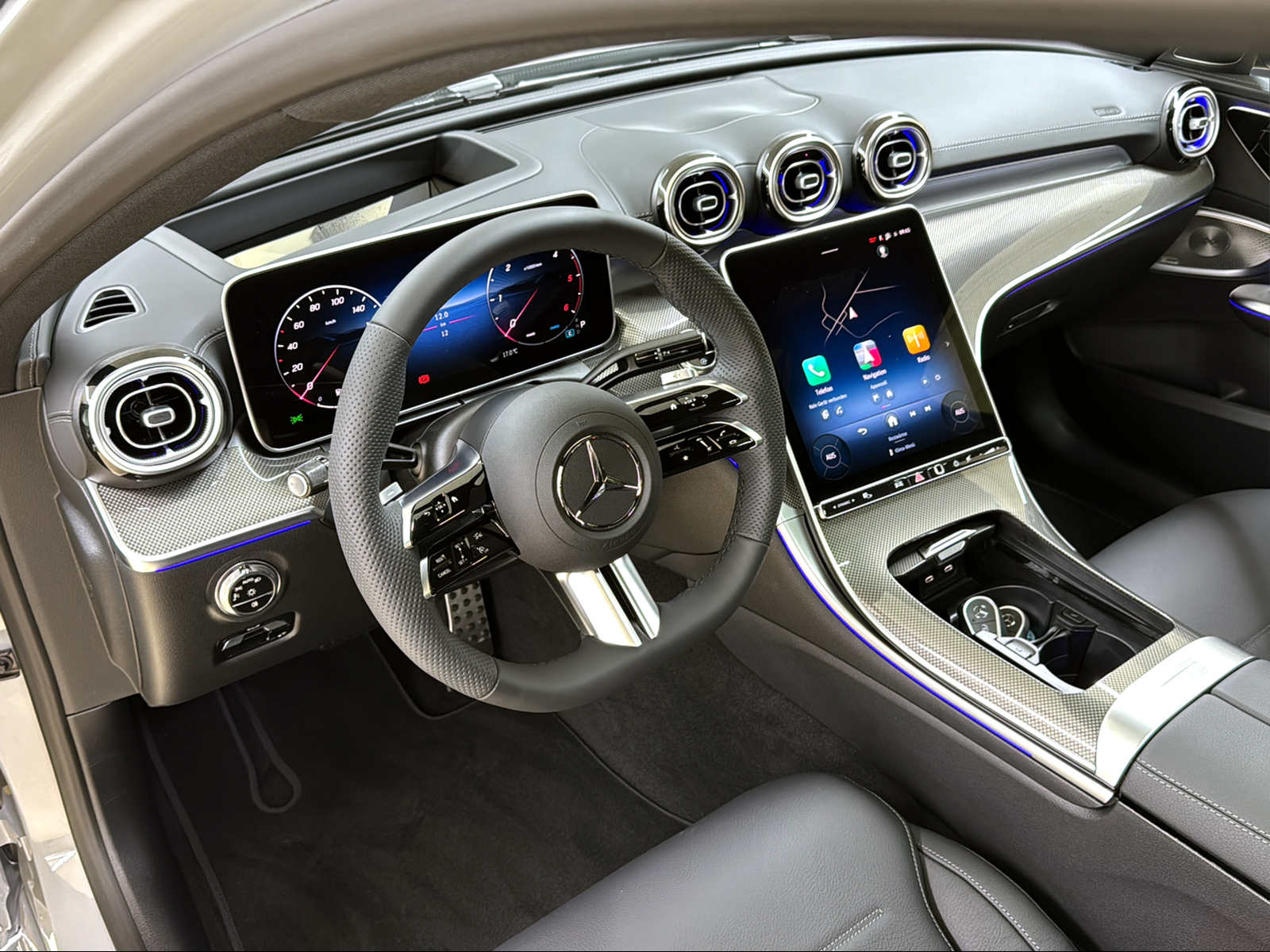 MERCEDES-BENZ C 220 d 4Matic T-Modell Swiss Star-image-6