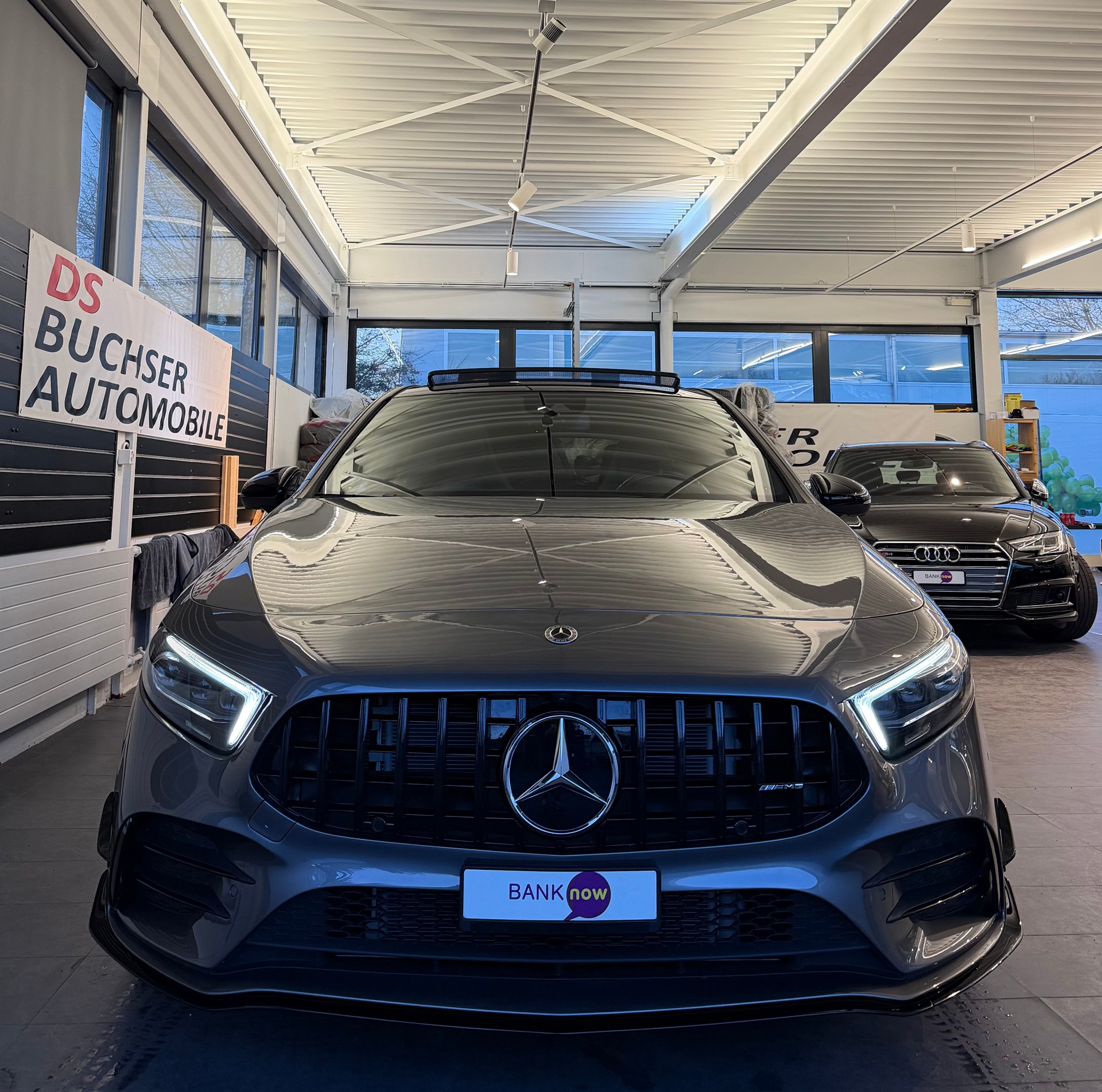 MERCEDES-BENZ A 35 AMG 4Matic Speedshift-image-2