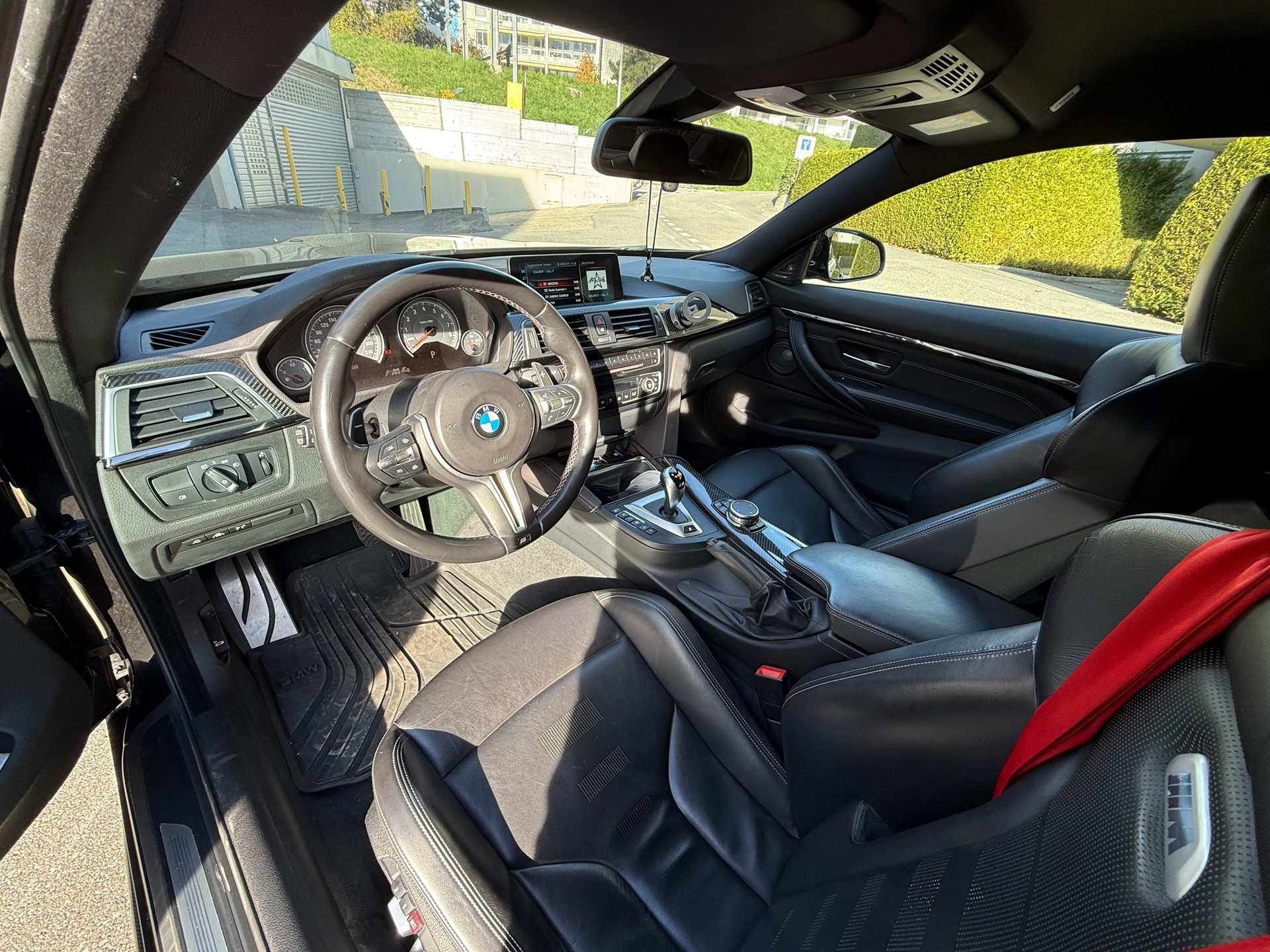 BMW M4 Coupé DKG Competition-image-13