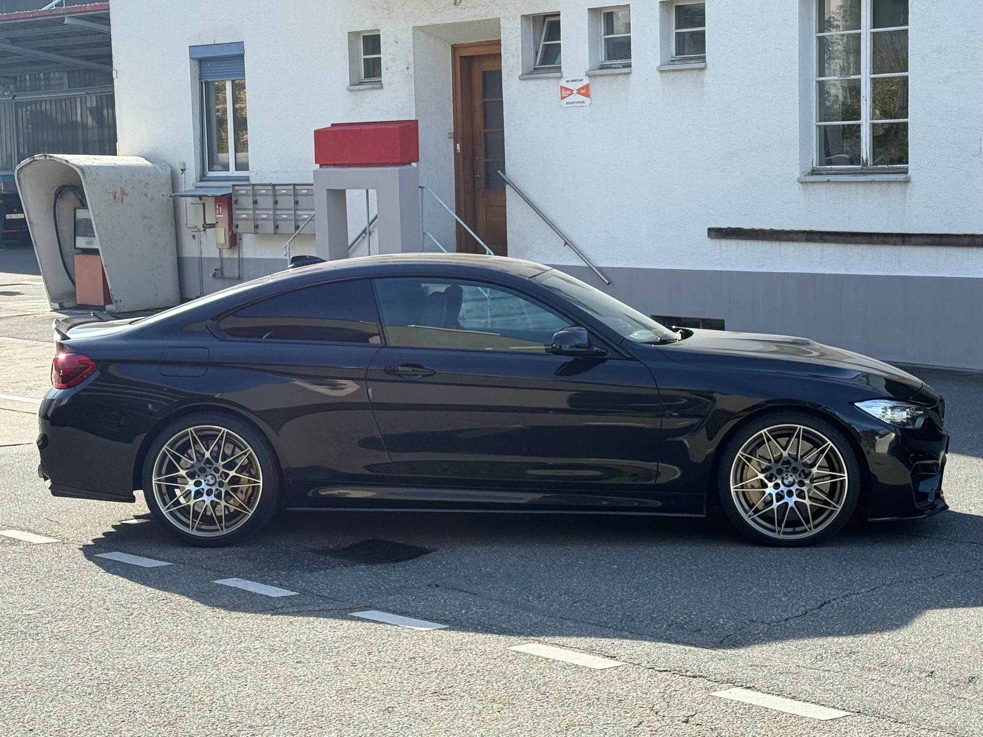 BMW M4 Coupé DKG Competition-image-3