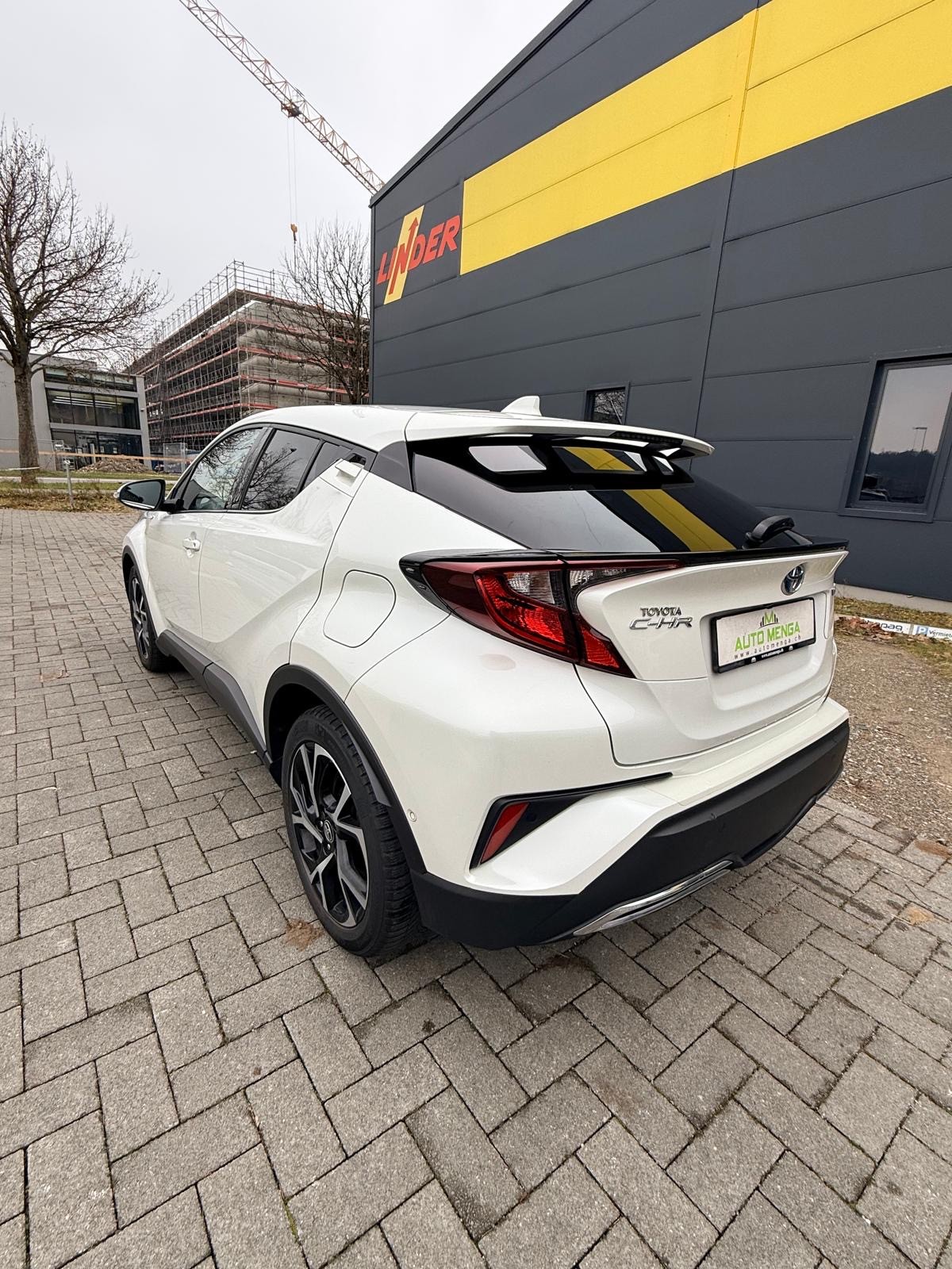 TOYOTA C-HR 2.0 HSD CVT Trend-image-6
