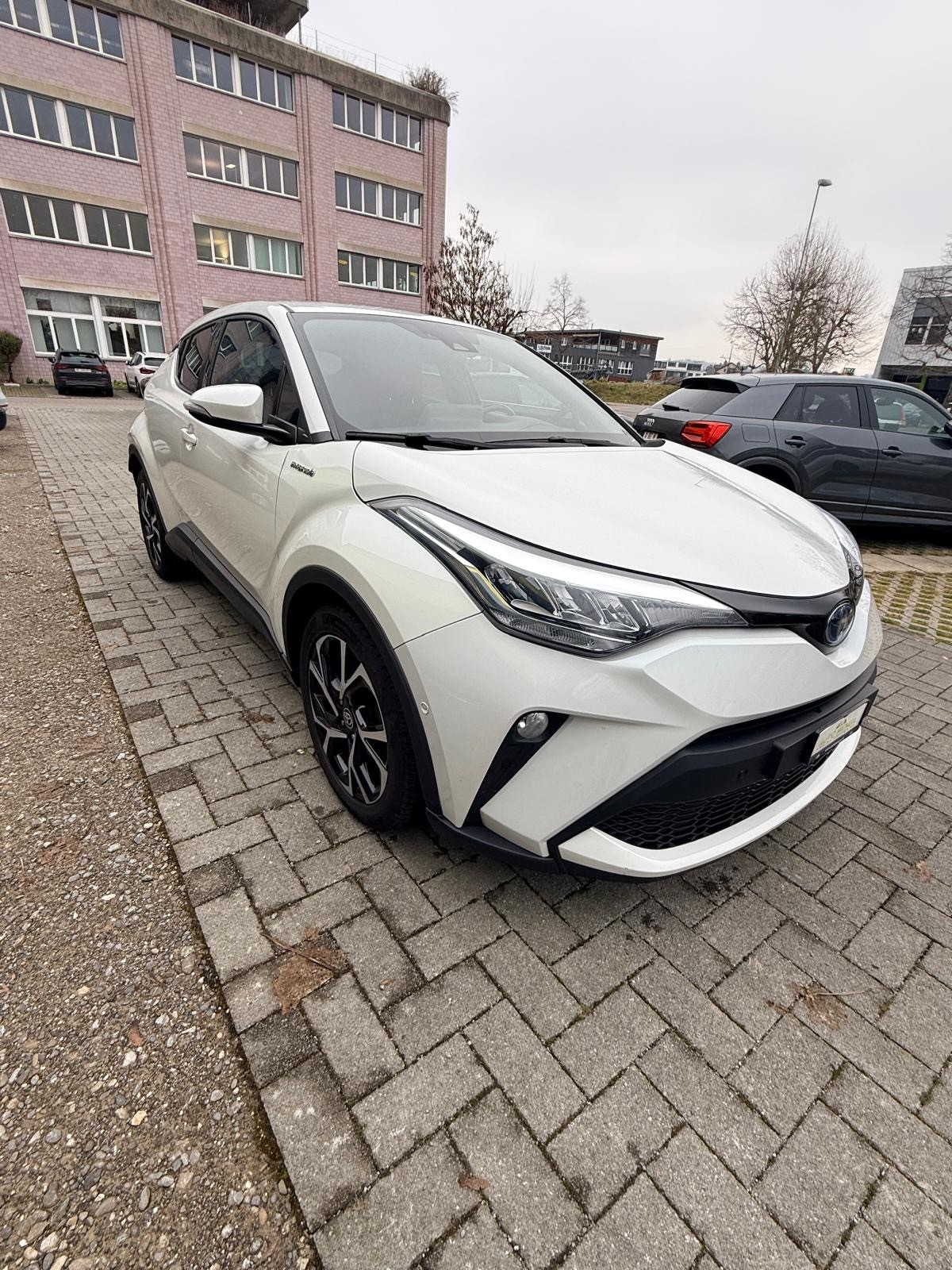 TOYOTA C-HR 2.0 HSD CVT Trend-image-2