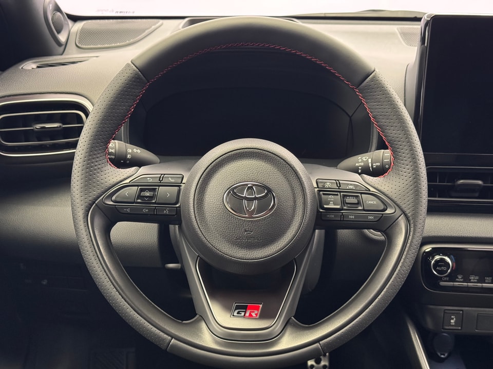 Yaris Hybrid 1.5 GR Sport