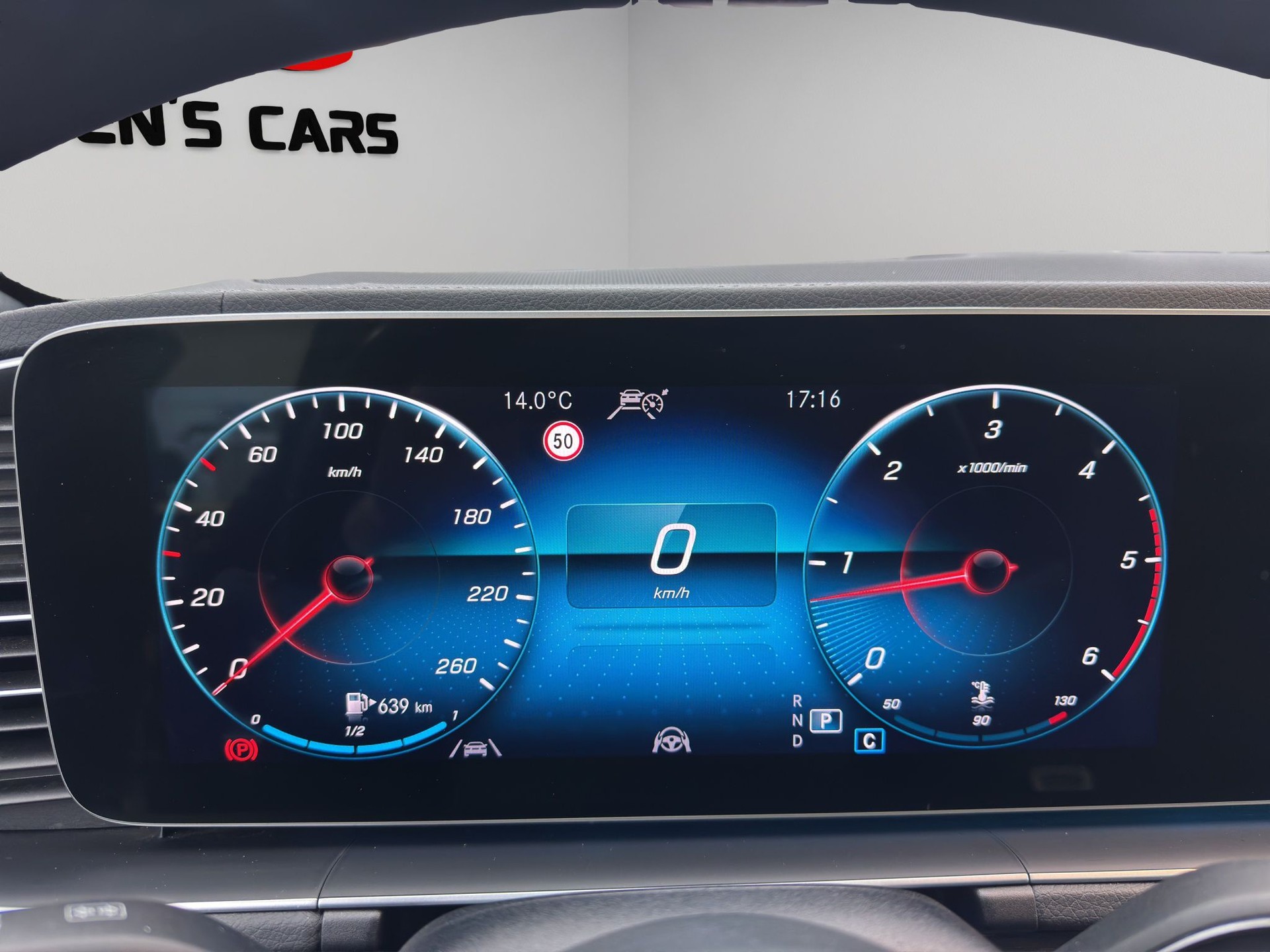 MERCEDES-BENZ GLE 400 d 4Matic AMG Line 9G-Tronic-image-13