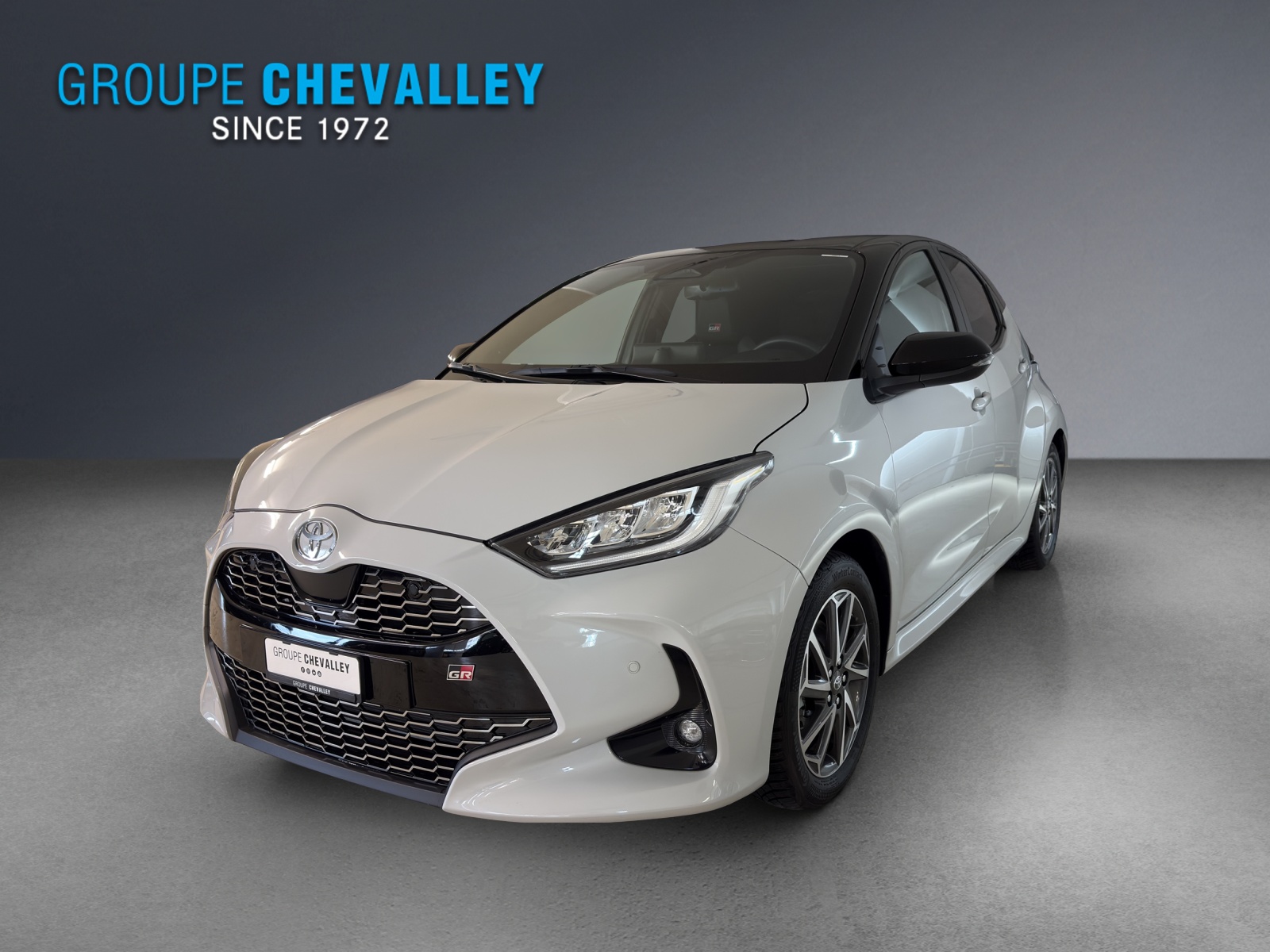 Photo TOYOTA YARIS Yaris 1.5 GR Sport e-CVT