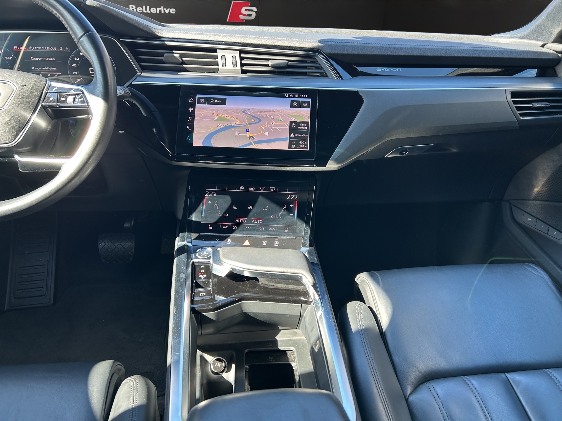 AUDI e-tron 50 Advanced quattro-image-13