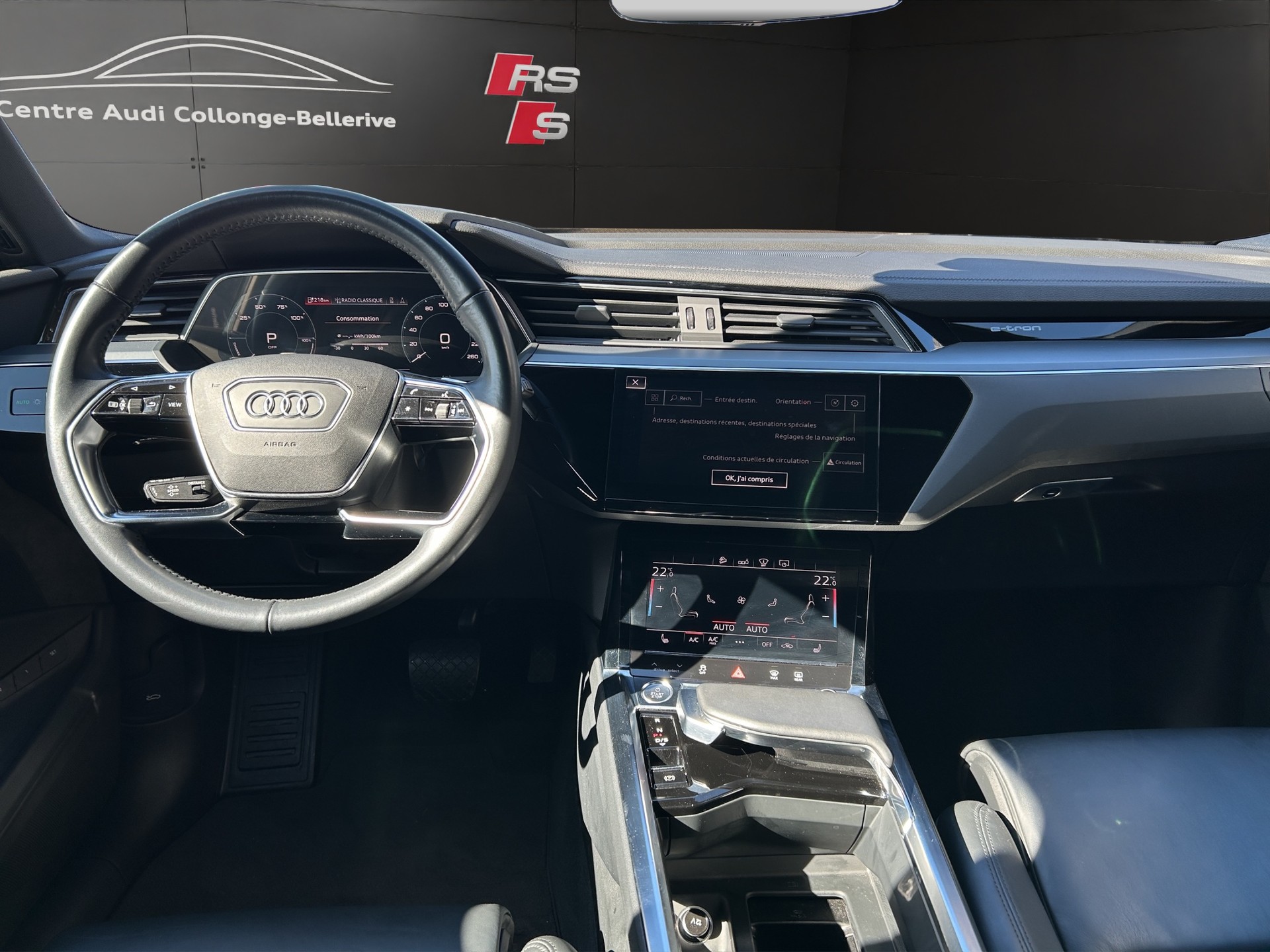 AUDI e-tron 50 Advanced quattro-image-12