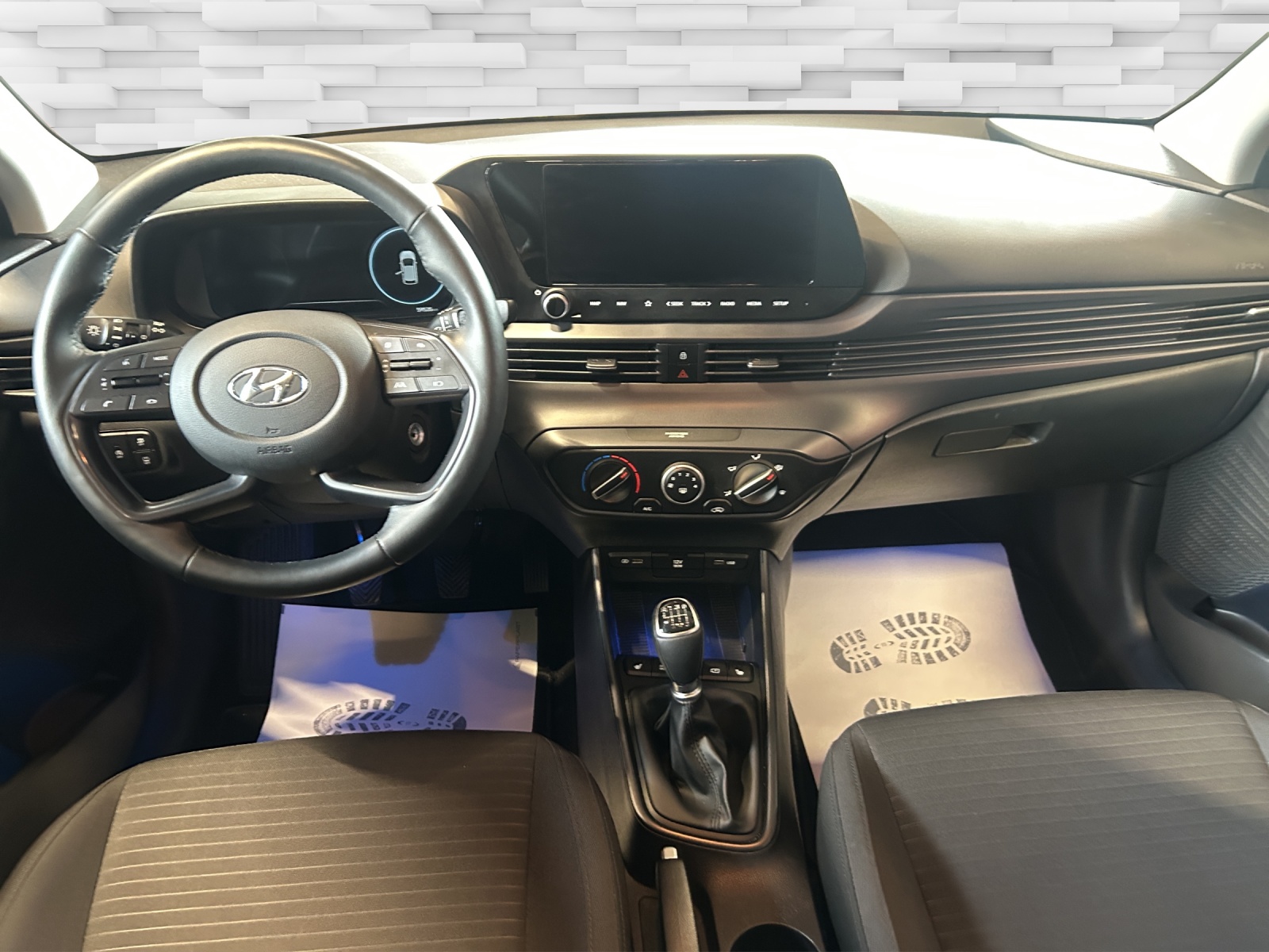 HYUNDAI i20 1.0 T-GDi Amplia-image-8