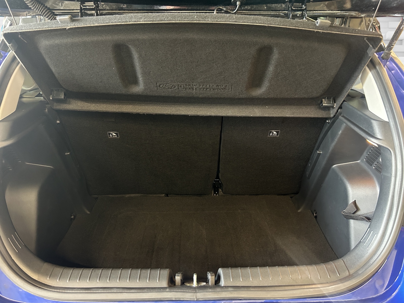 HYUNDAI i20 1.0 T-GDi Amplia-image-13
