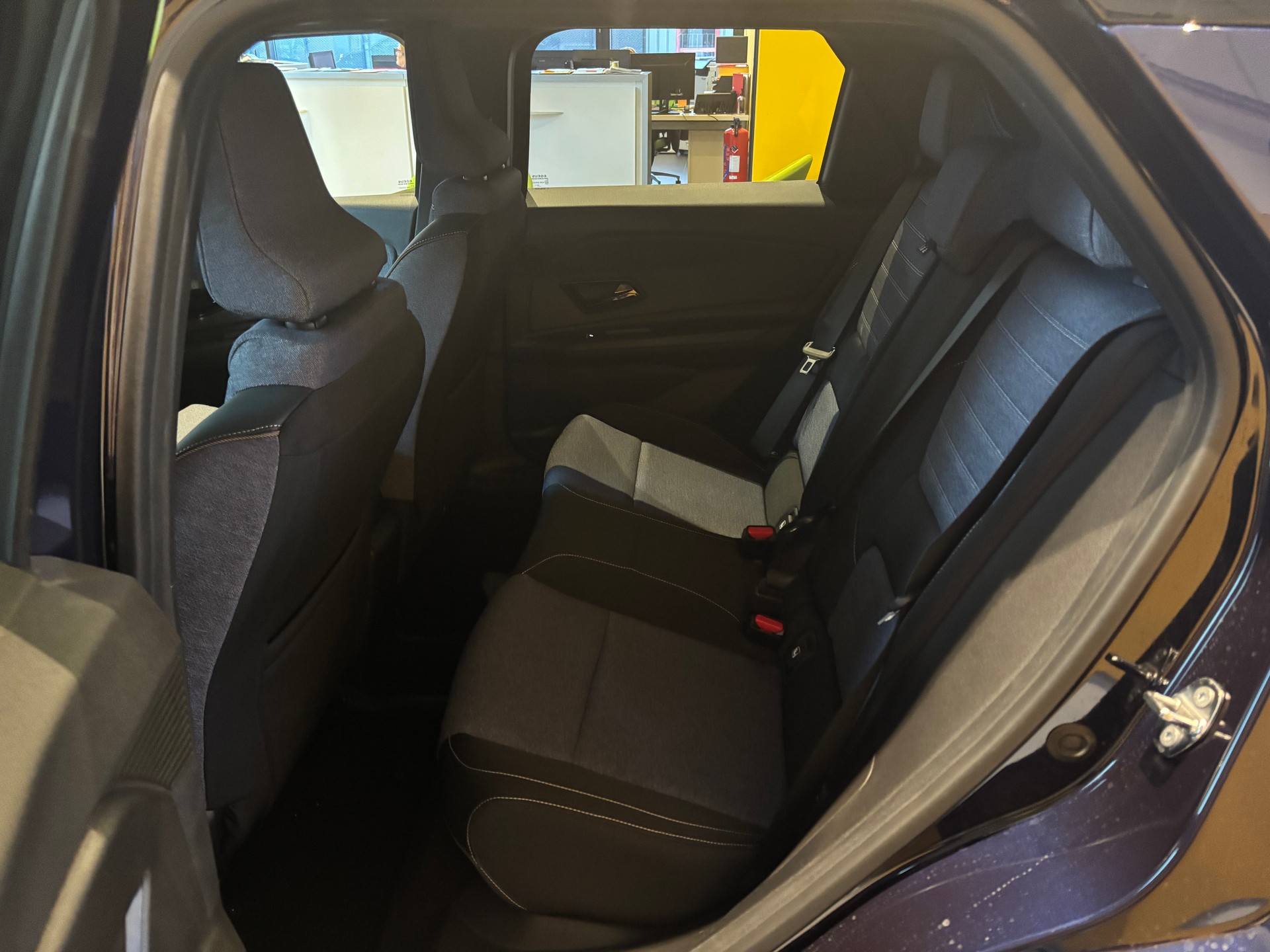 RENAULT R5 E-Tech Comfort Range 52 kWh Techno-image-11