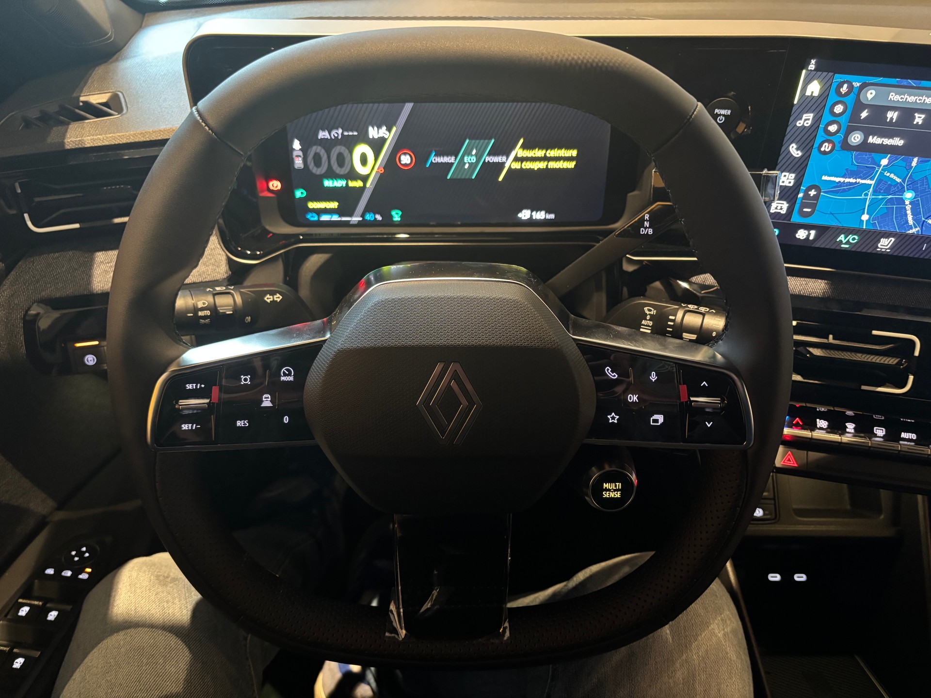 RENAULT R5 E-Tech Comfort Range 52 kWh Techno-image-8