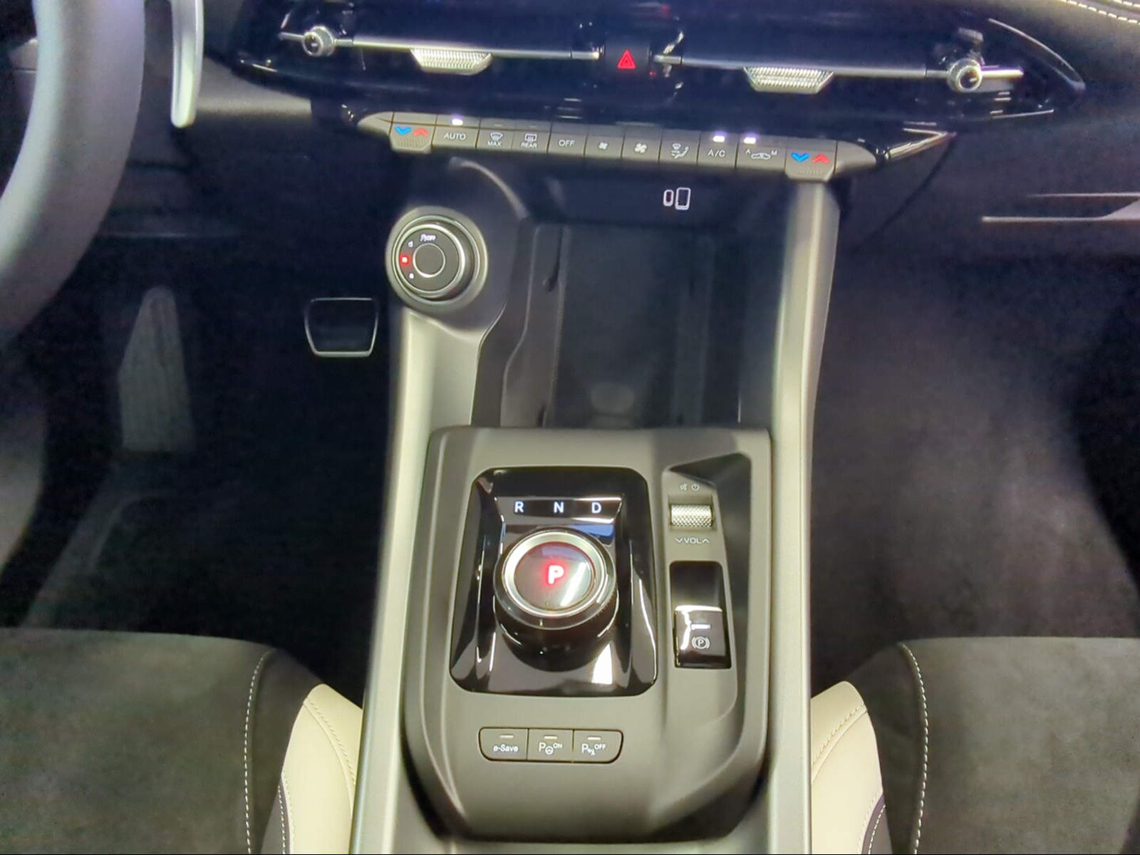 ALFA ROMEO Tonale 1.3 Plug-in-Hybrid Q4 Sport Speciale Launch-image-10