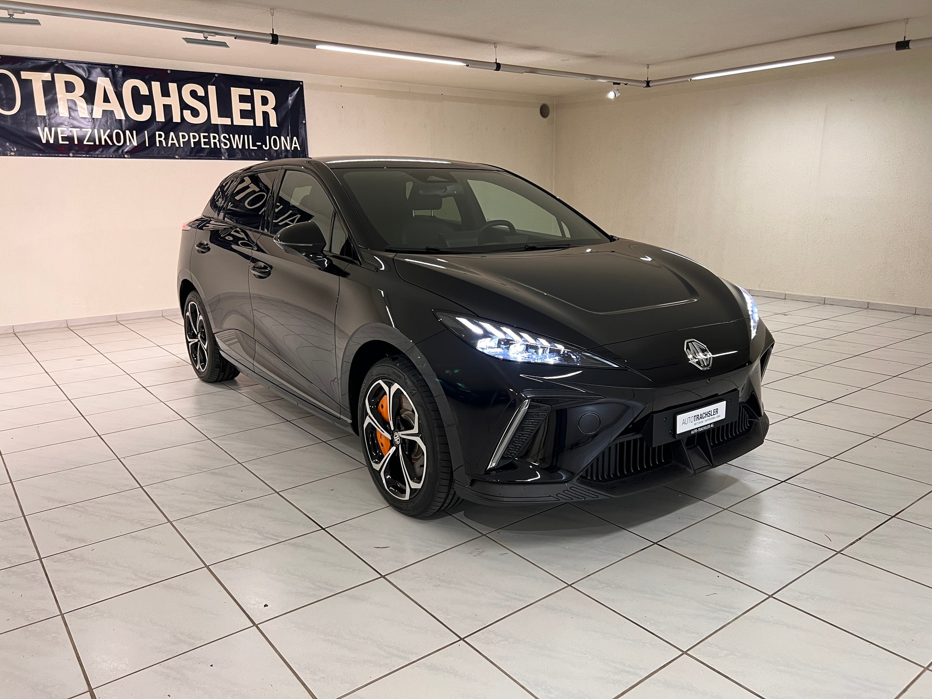 MG 4 EV 64kWh Xpower AWD-image-2