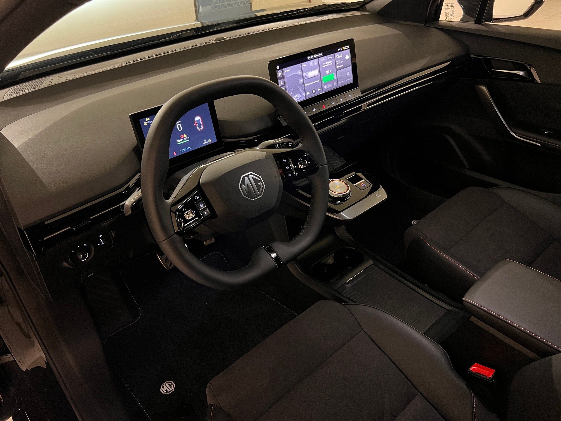 MG 4 EV 64kWh Xpower AWD-image-9