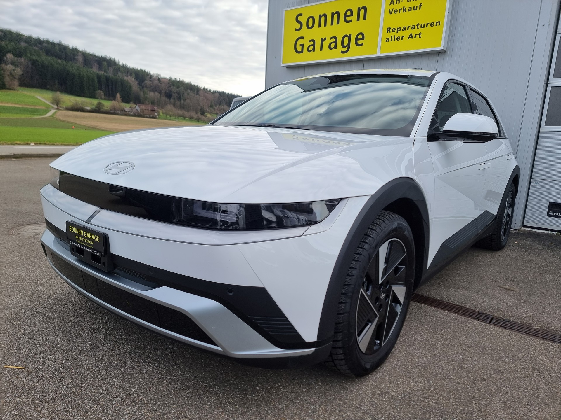 HYUNDAI Ioniq 5 84kWh Amplia 2WD