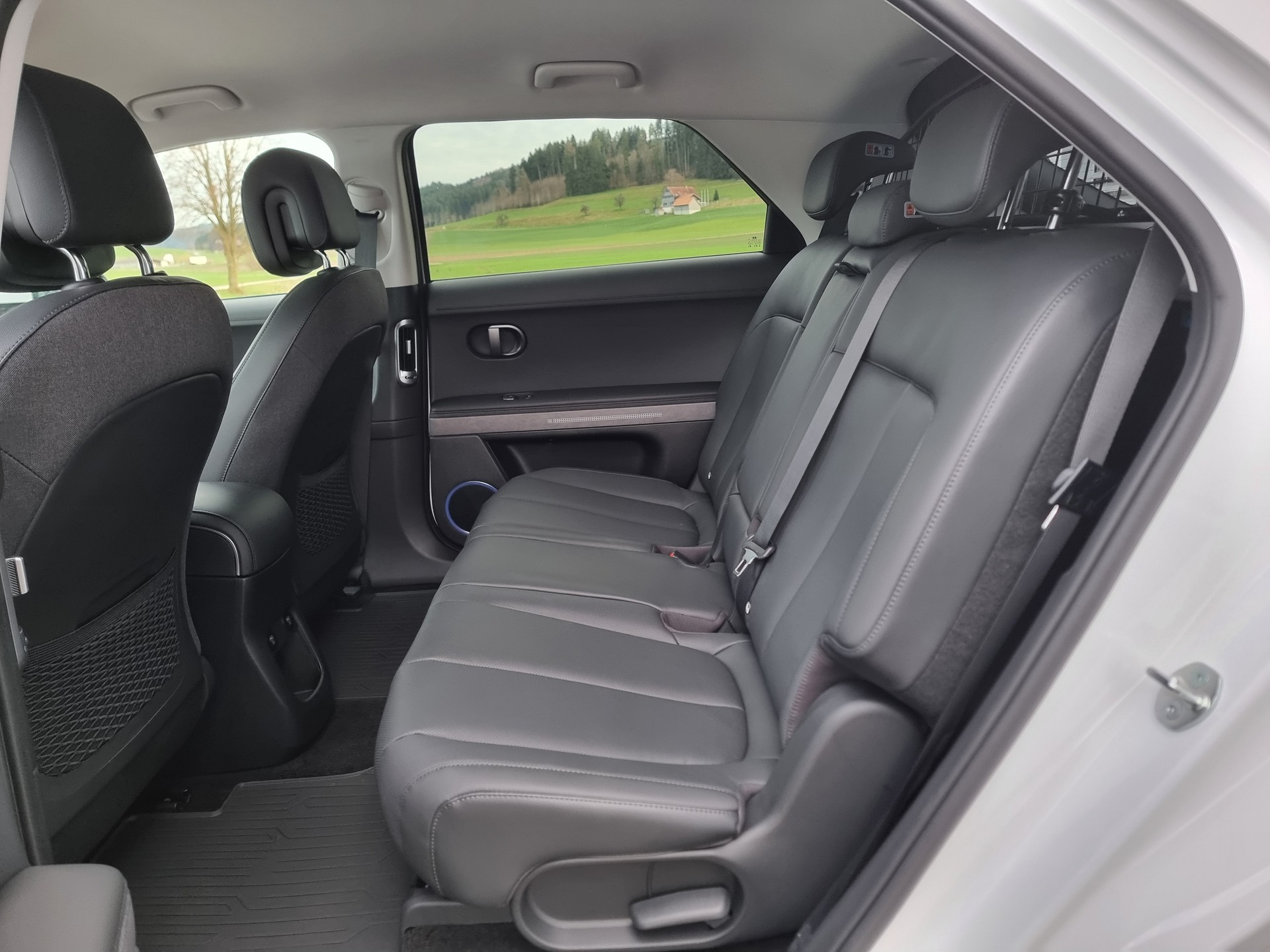 HYUNDAI Ioniq 5 84kWh Amplia 2WD-image-4