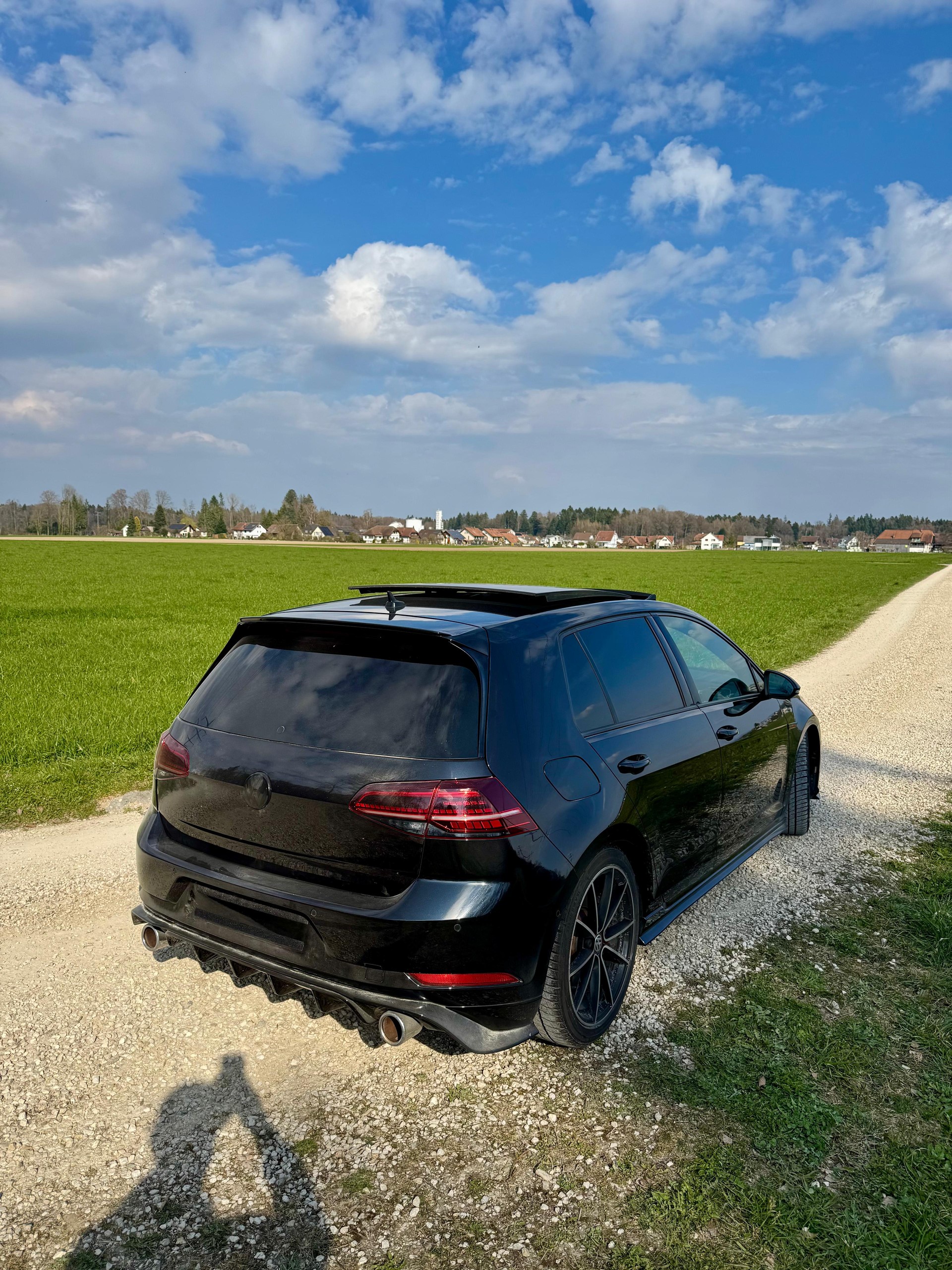 VW Golf 2.0 TSI GTI TCR DSG-image-4