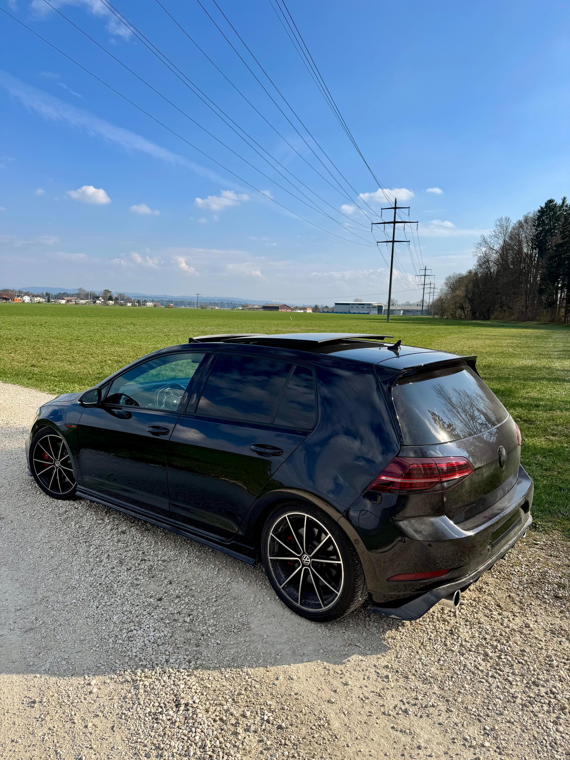 VW Golf 2.0 TSI GTI TCR DSG-image-3
