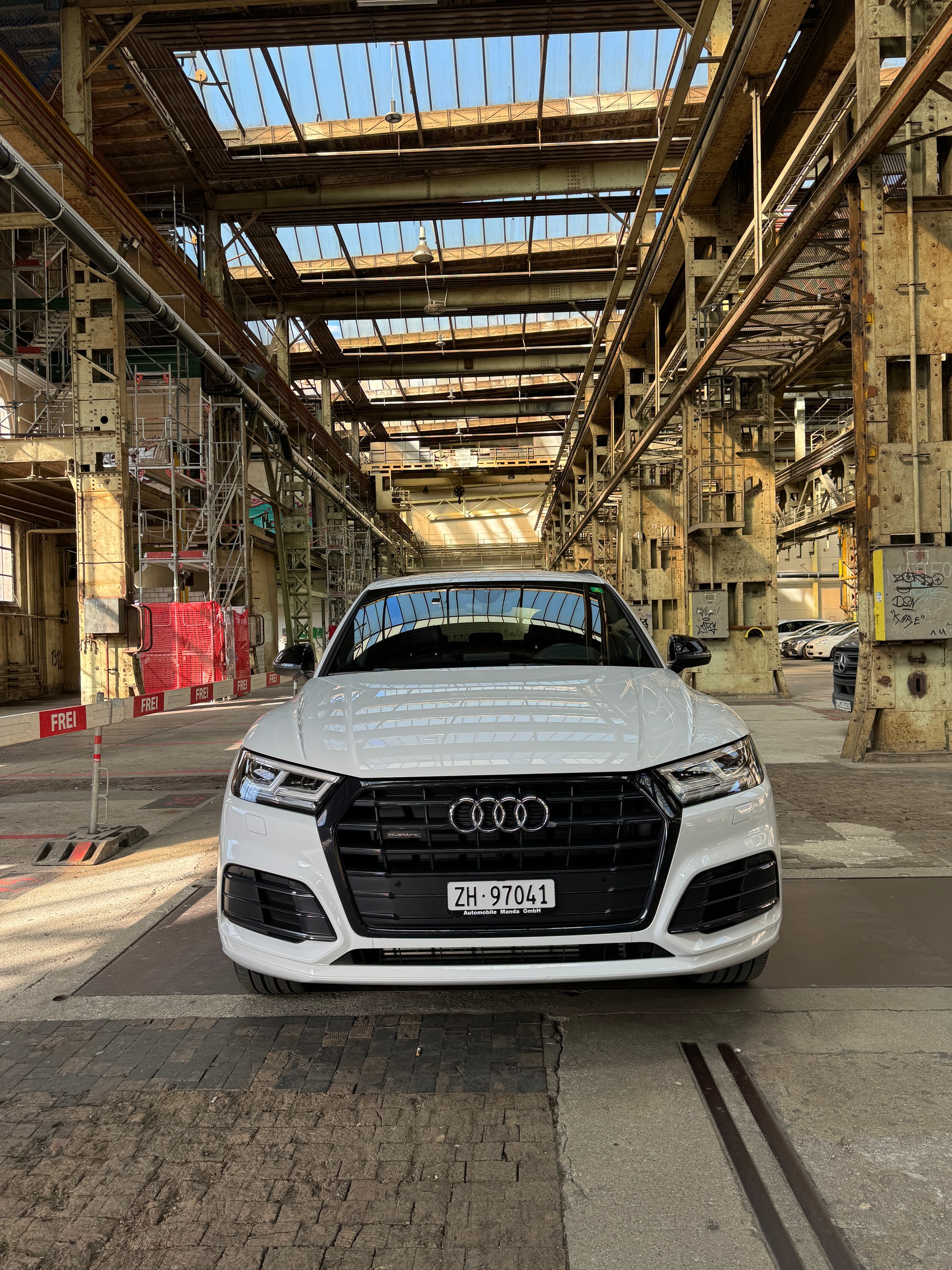 AUDI Q5 45 TFSI sport quattro S-tronic-image-1