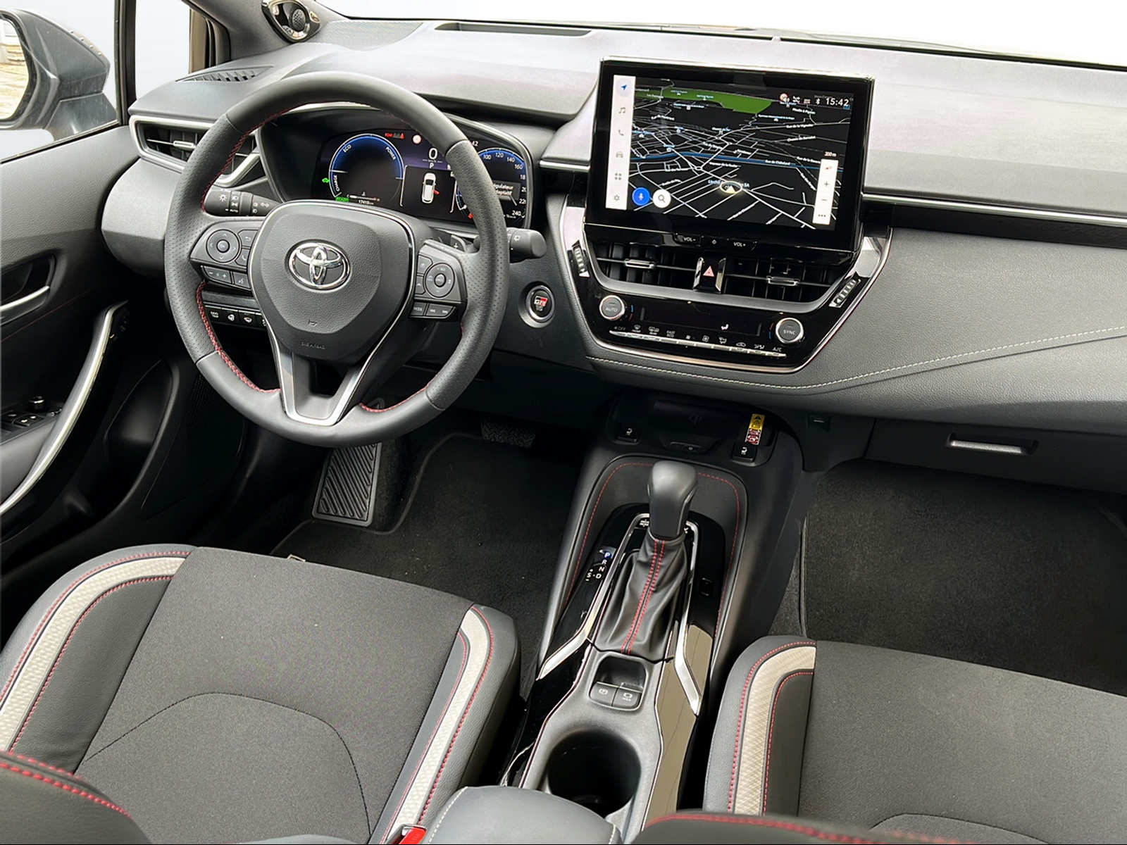 TOYOTA Corolla TS 2.0 HSD GR Sport e-CVT (incl. pack services)-image-9
