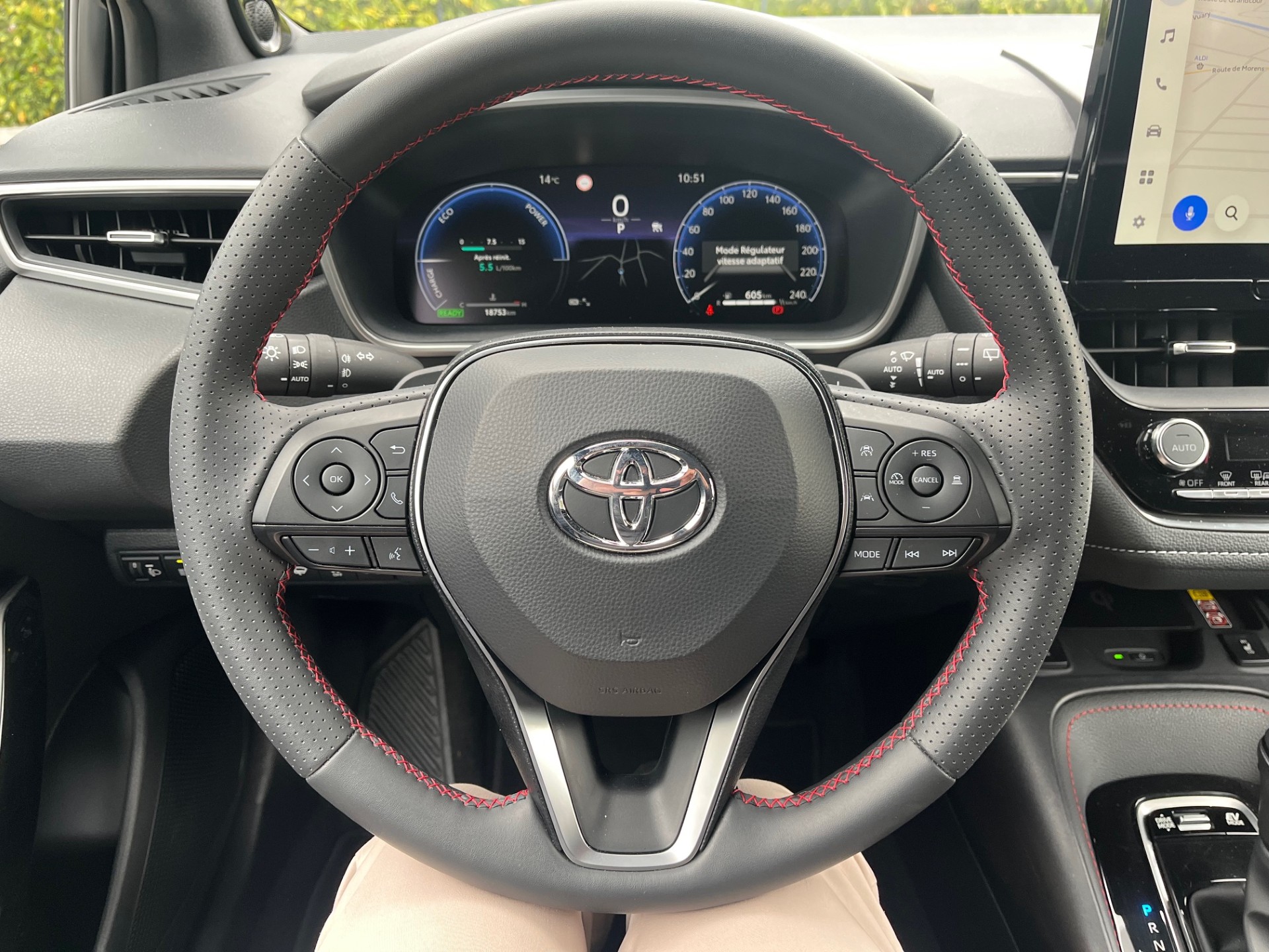 TOYOTA Corolla TS 2.0 HSD GR Sport e-CVT (incl. pack services)-image-13