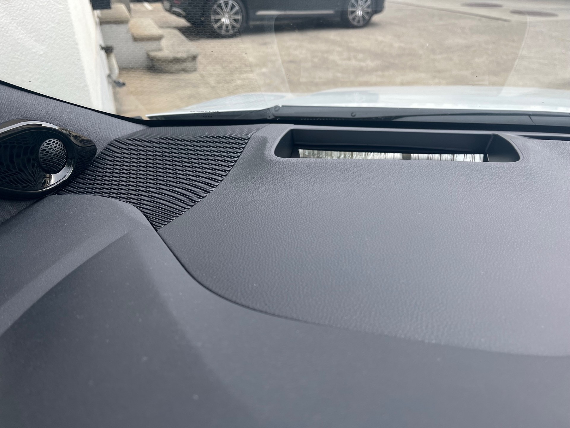 TOYOTA Corolla TS 2.0 HSD GR Sport e-CVT (incl. pack services)-image-18