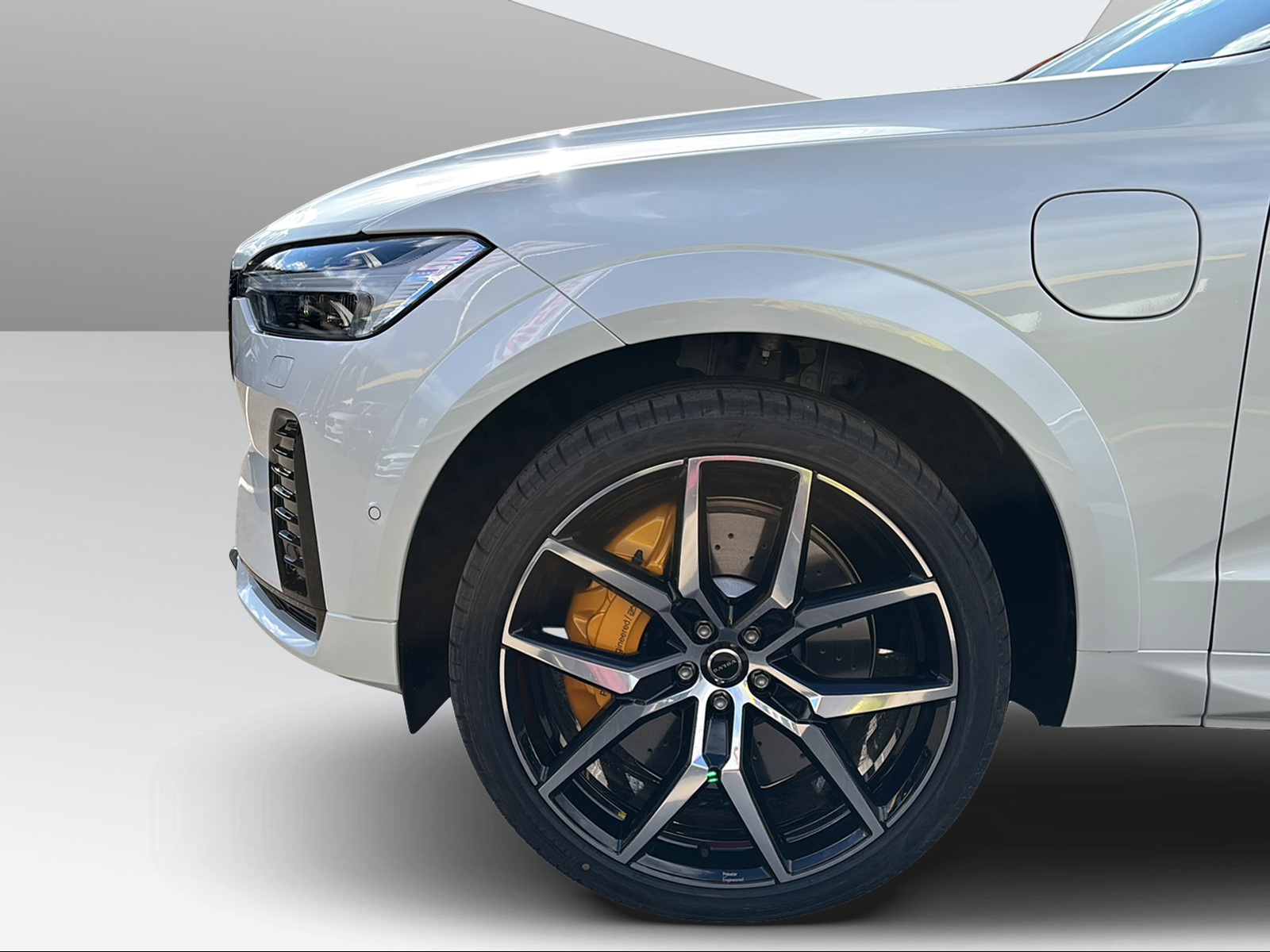 VOLVO XC60 T8 eAWD PluginHybrid Polestar Geartronic-image-14