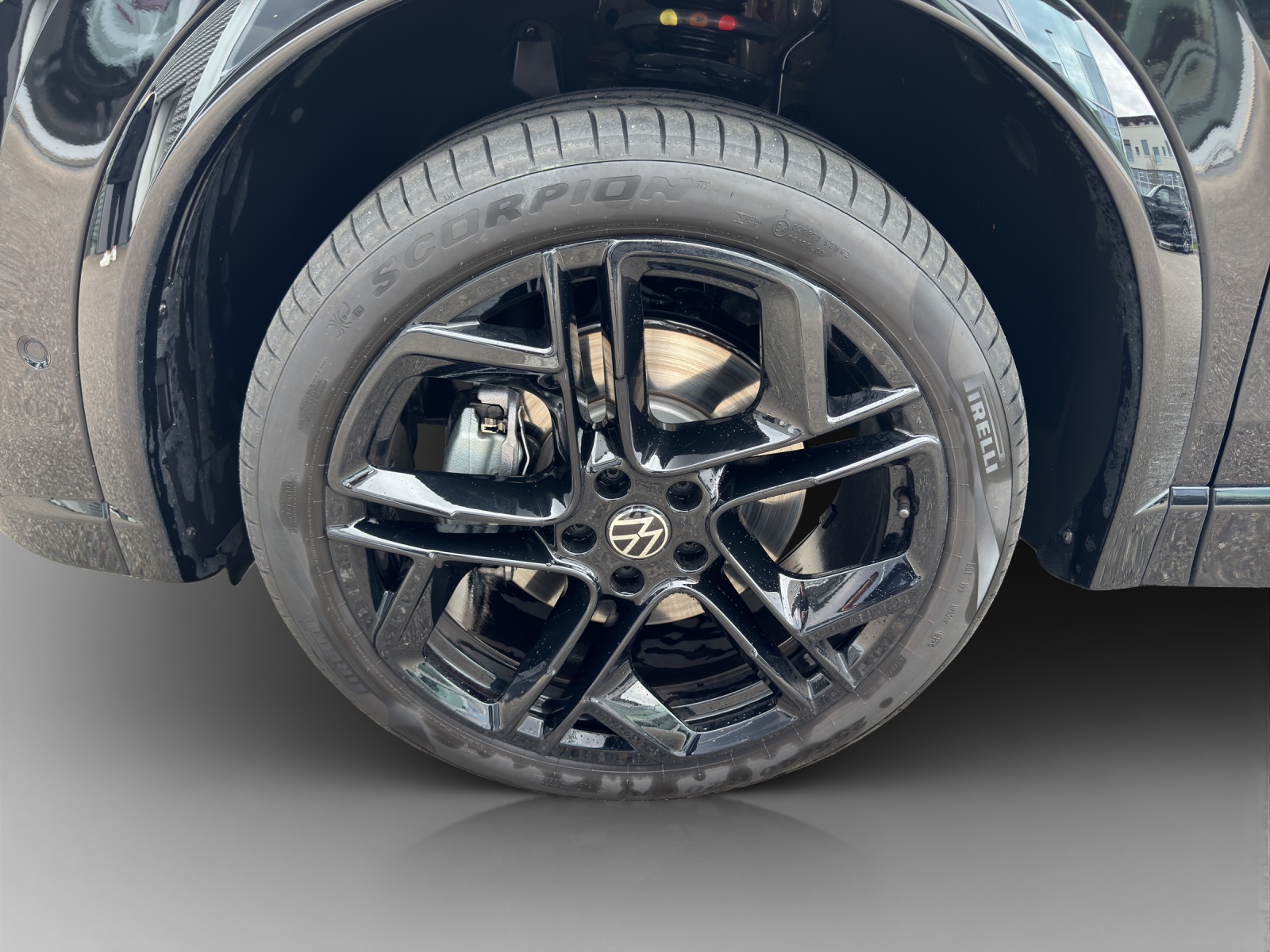 VW Tiguan 2.0 TSI DSG R-Line 4Motion-image-14