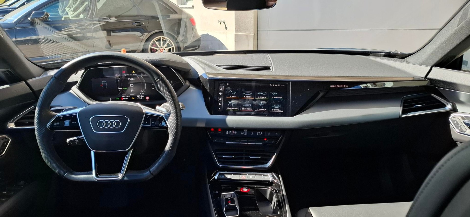 AUDI e-tron GT quattro-image-10