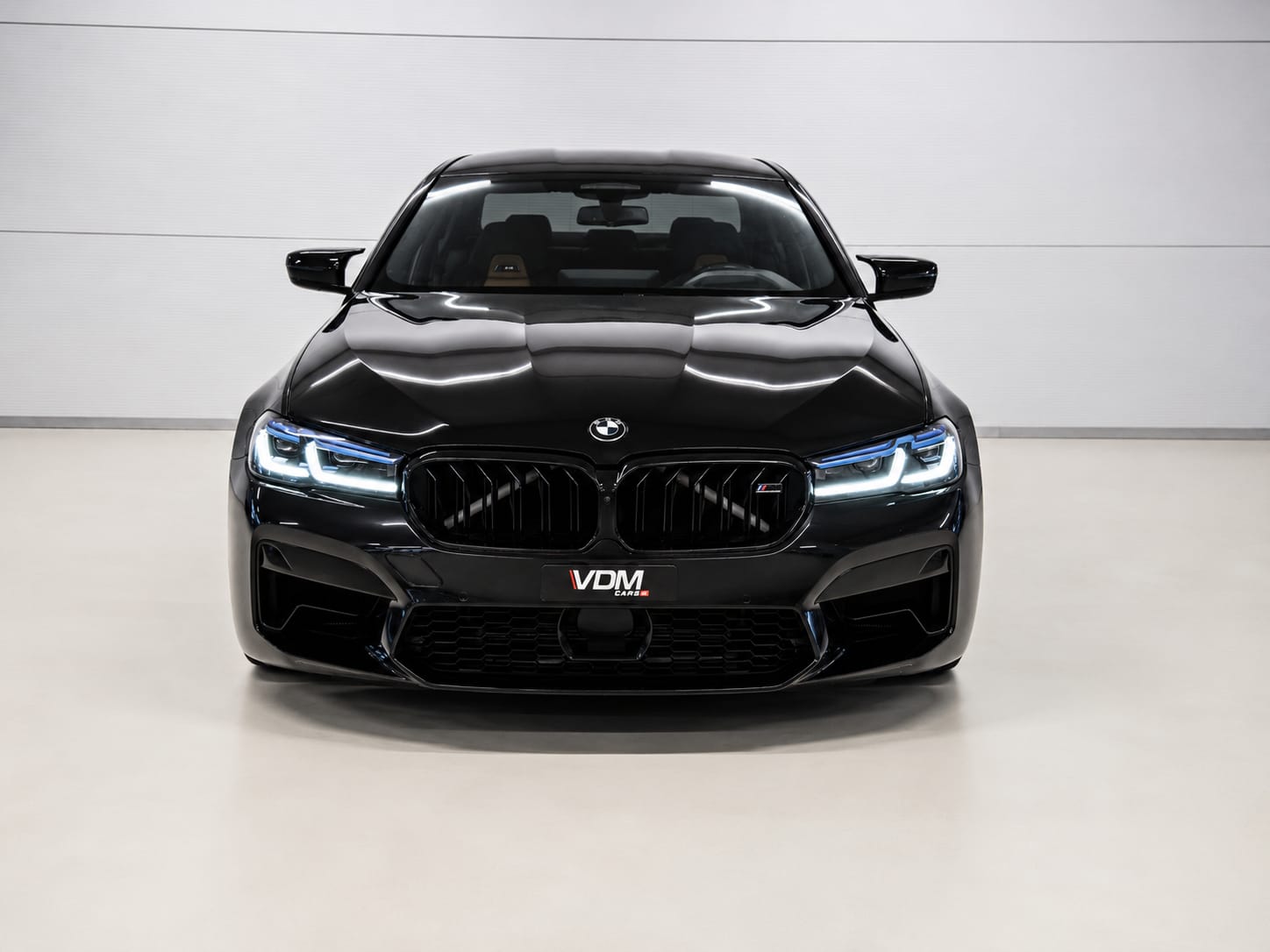 BMW M5 xDrive Competition Drivelogic *CH-Fahrzeug* *Motor Verstärkt* *Grail* *Leasing ohne Anzahlung ab 999.--showroom-element-1