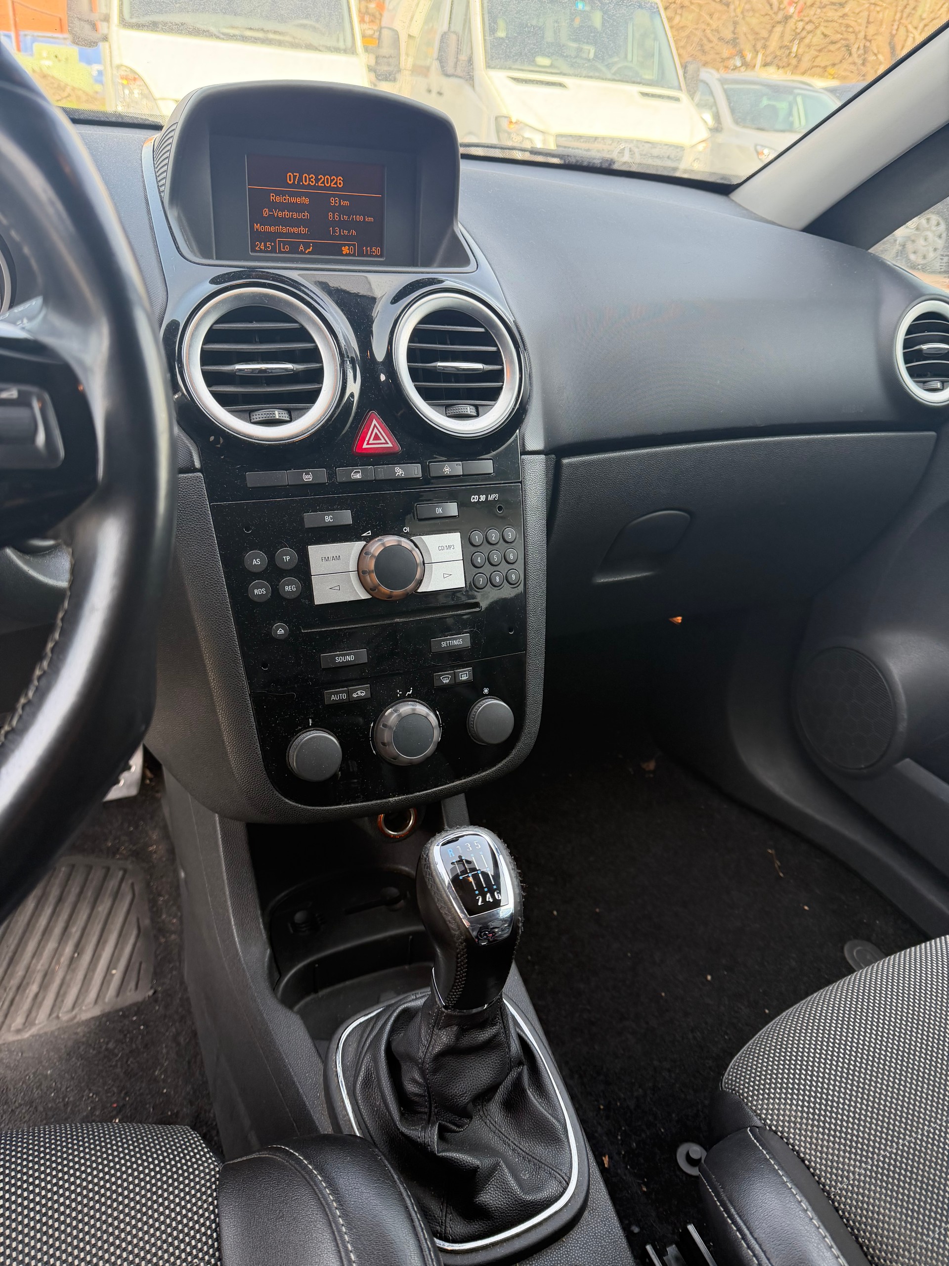 OPEL Corsa 1.6 Turbo OPC-image-10