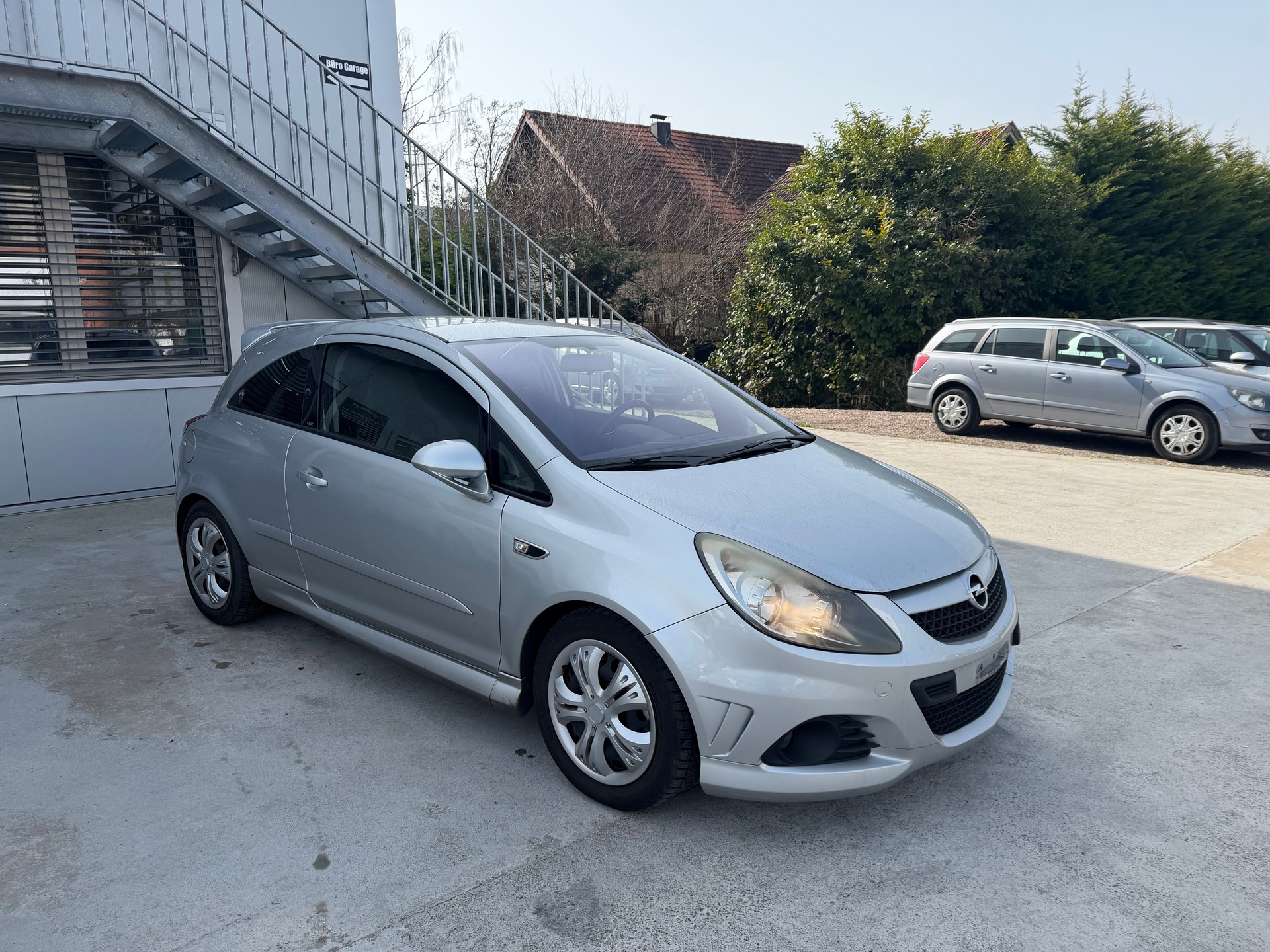 OPEL Corsa 1.6 Turbo OPC-image-0