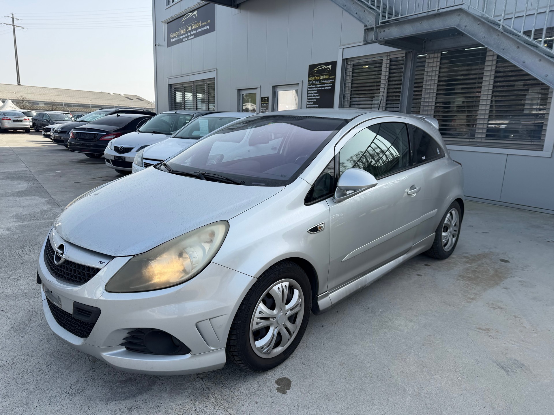 OPEL Corsa 1.6 Turbo OPC-image-6