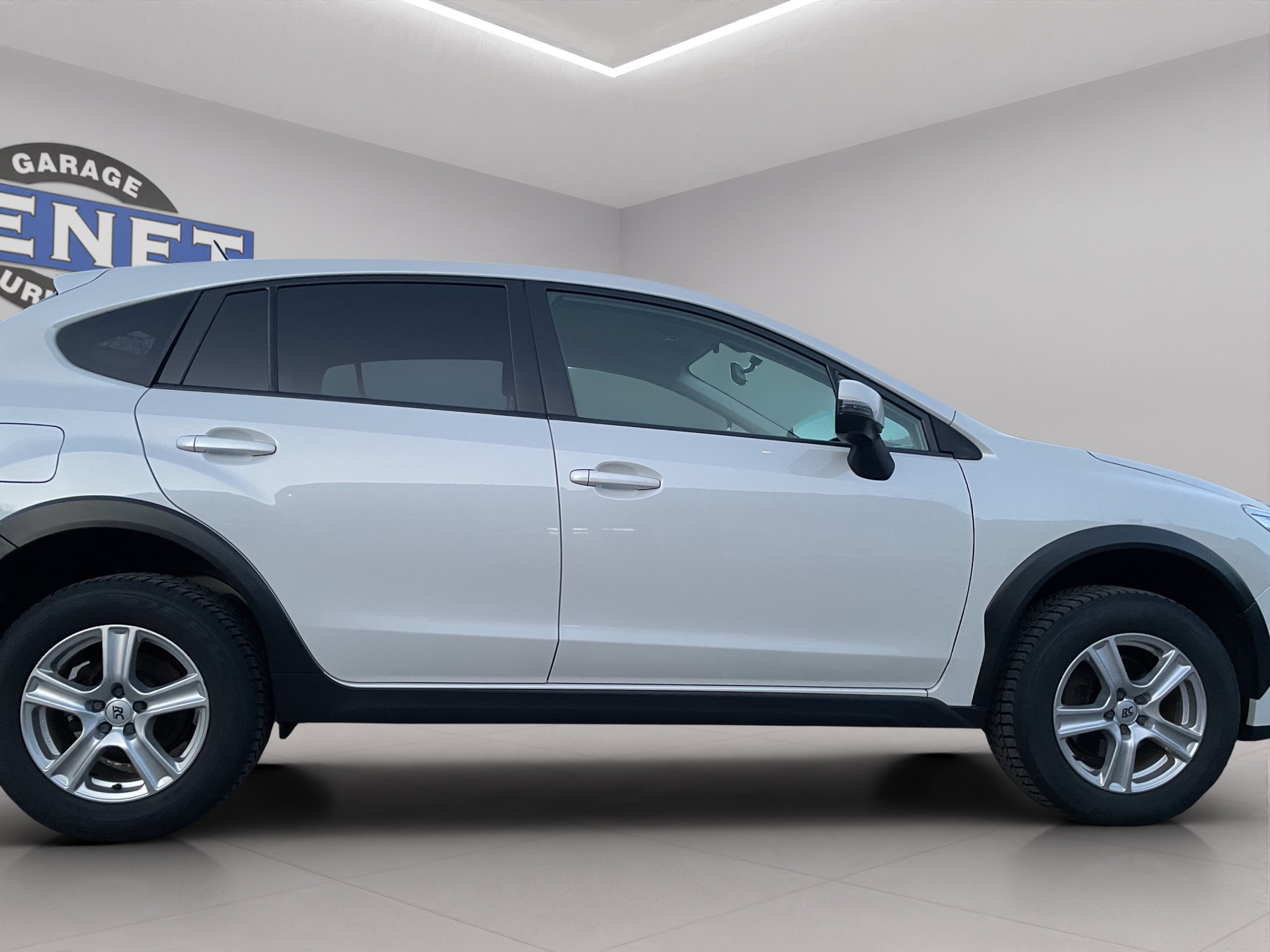 SUBARU XV 2.0 Swiss Two AWD-image-3