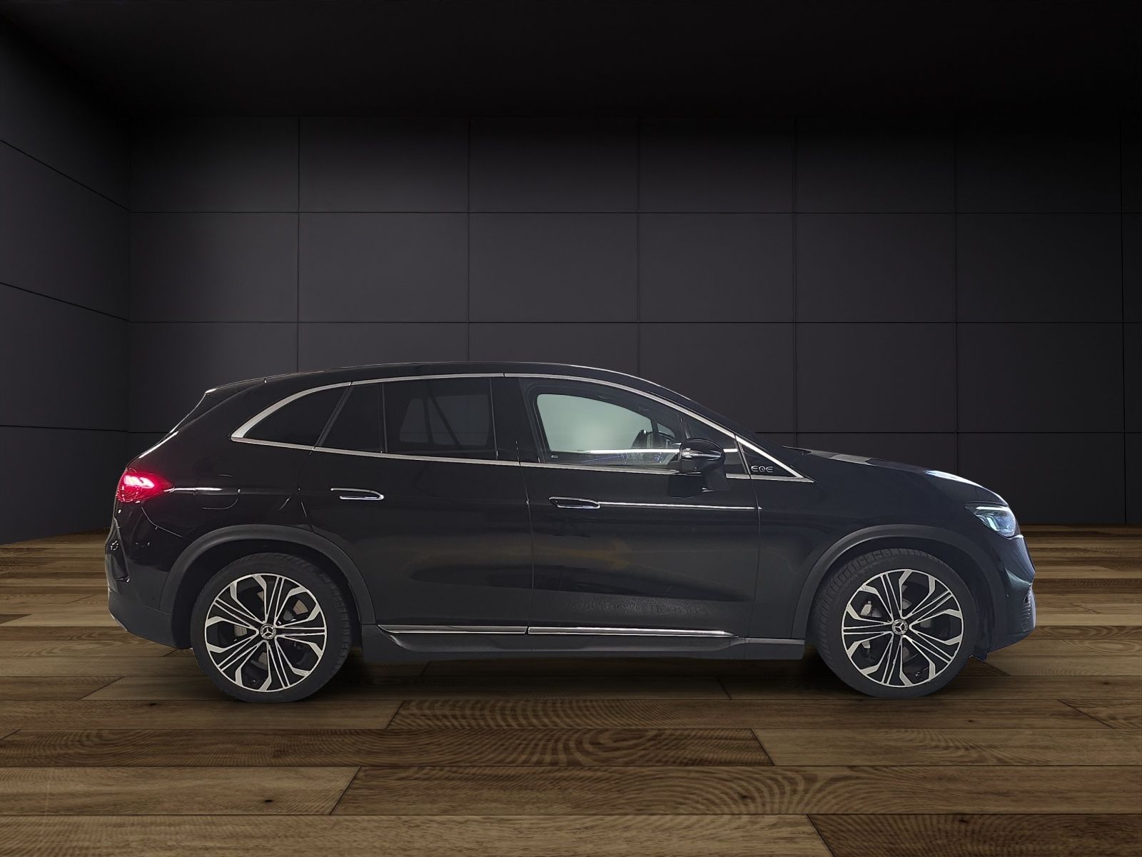 MERCEDES-BENZ EQE 350 EQE SUV 350 4 Matic Executive Edition-image-4