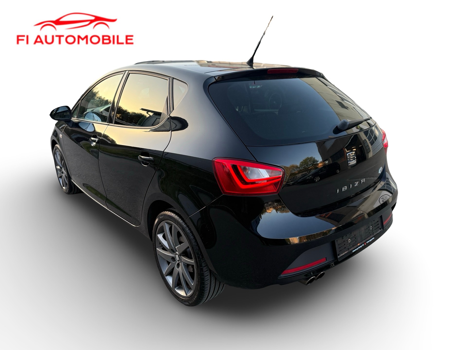 SEAT Ibiza 1.6 TDI FR-image-1
