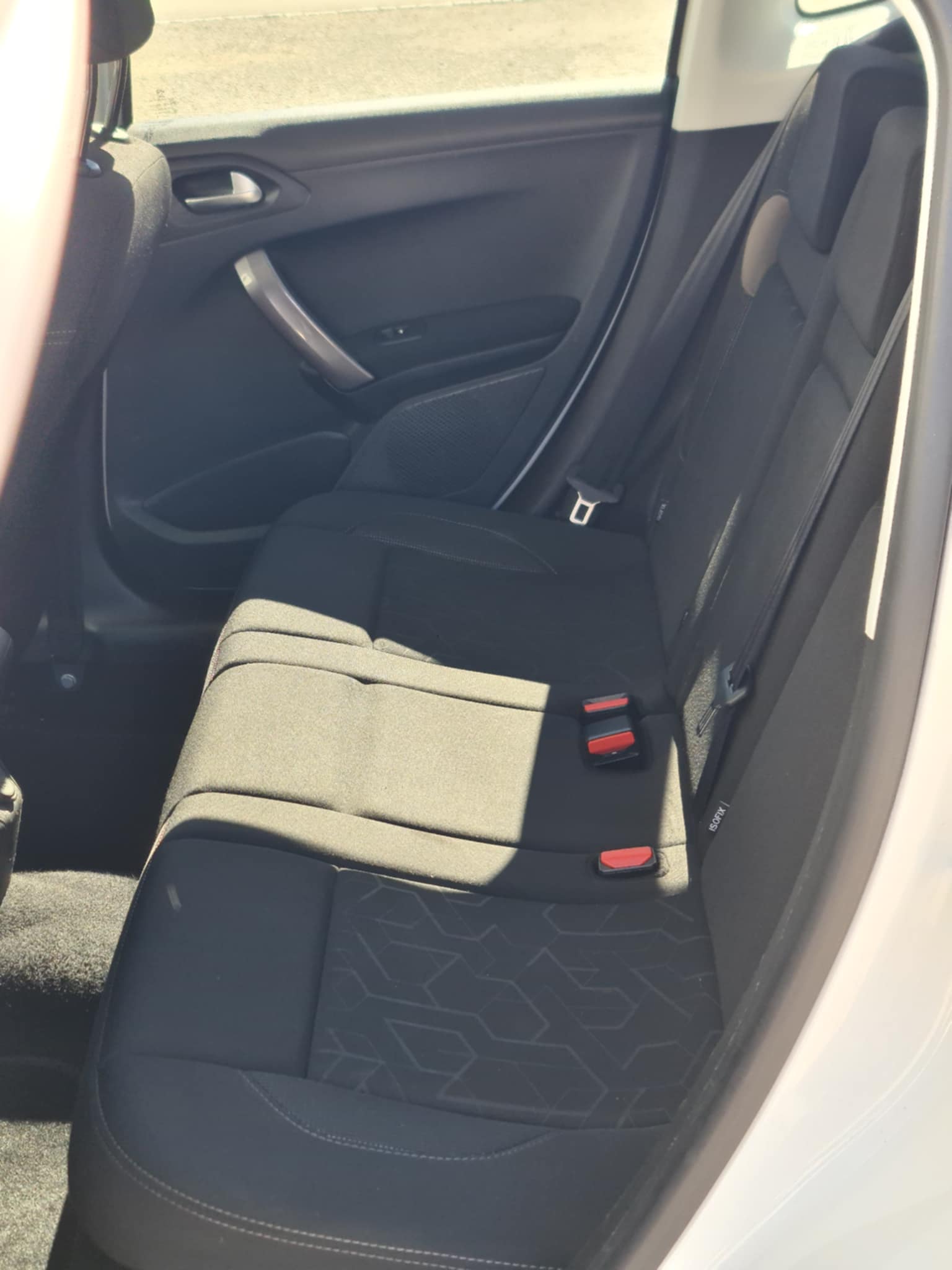 PEUGEOT 2008 1.2 PureTech Active-image-14