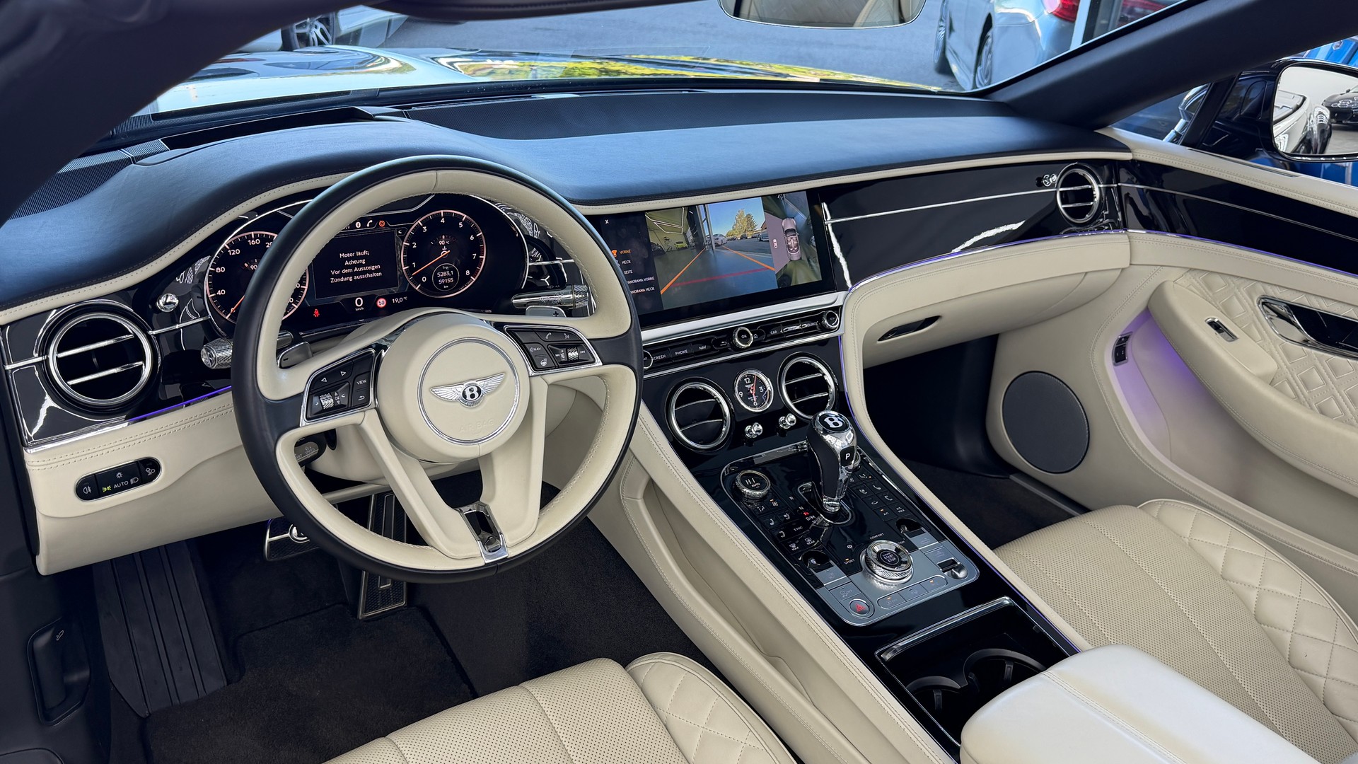 BENTLEY Continental GTC 4.0 V8-image-7