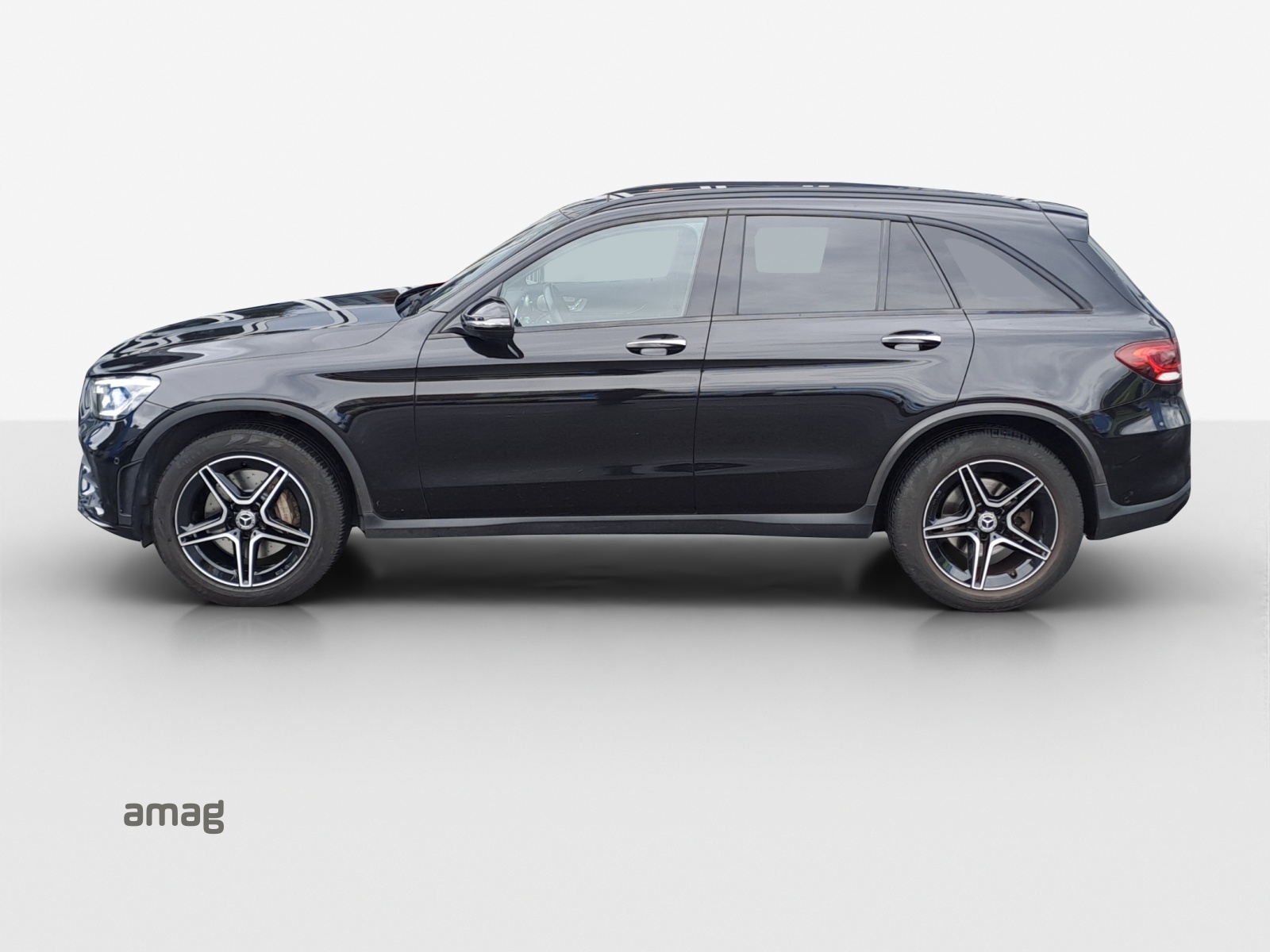 MERCEDES-BENZ GLC 300 AMG Line 4Matic 9G-Tronic-image-1